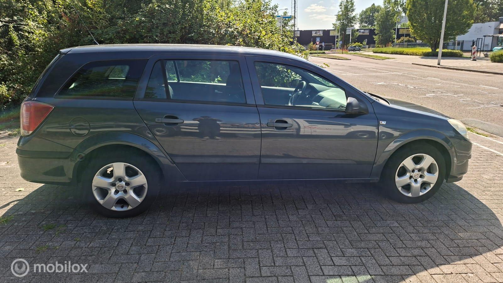 Foto van Opel Astra Station Wagon