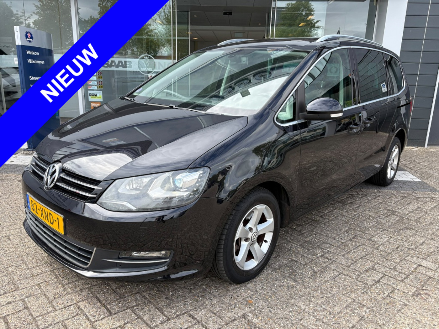Volkswagen Sharan 2.0 TSI Highline 7p Trekhaak 200PK Pano Cruise Control 2012 - voorkant