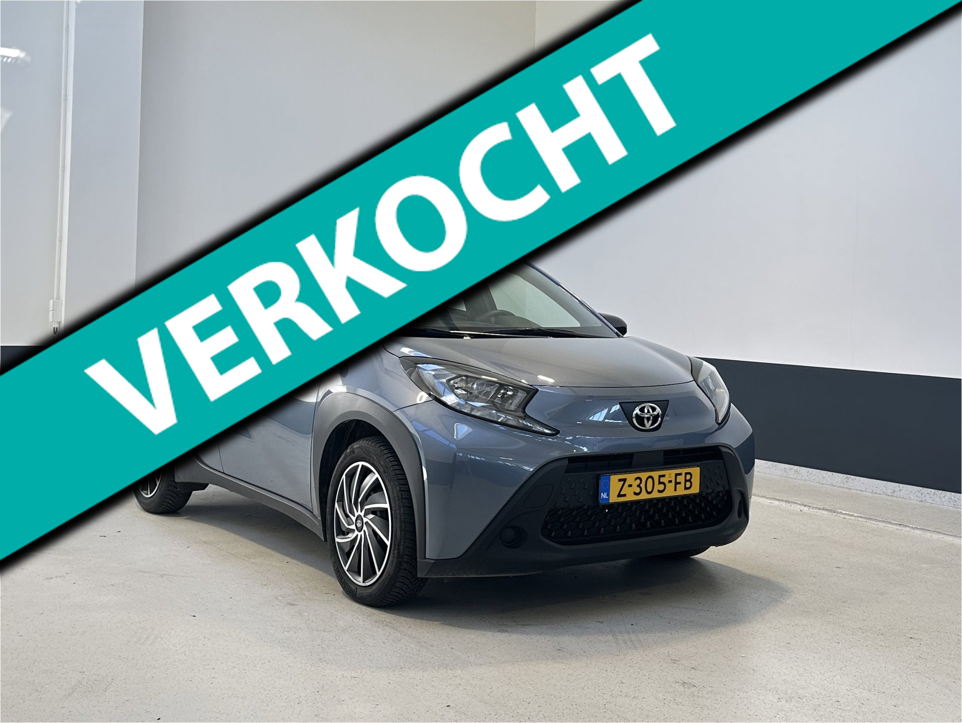 Toyota Aygo X 1.0 VVT-i MT Play 2024 - voorkant