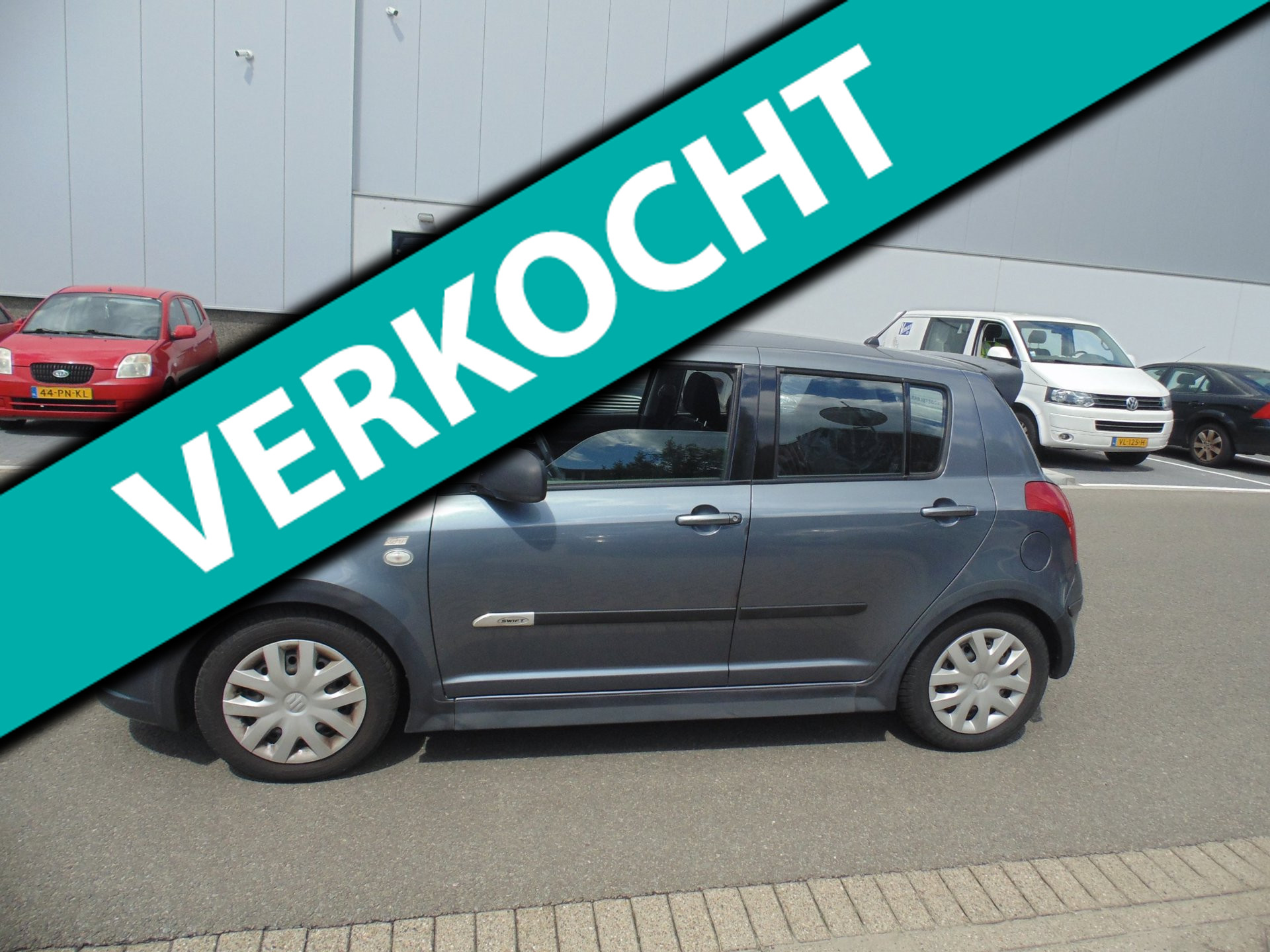 Suzuki Swift 1.3 Shogun 5 DEURS MET AIRCO APK 08-2027 2006 - voorkant