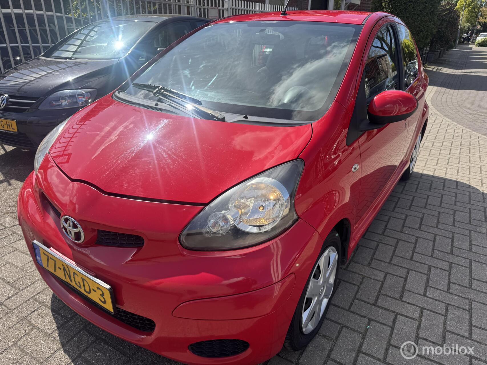 Toyota Toyota Aygo 1.0-12V Comfort 2010 - voorkant