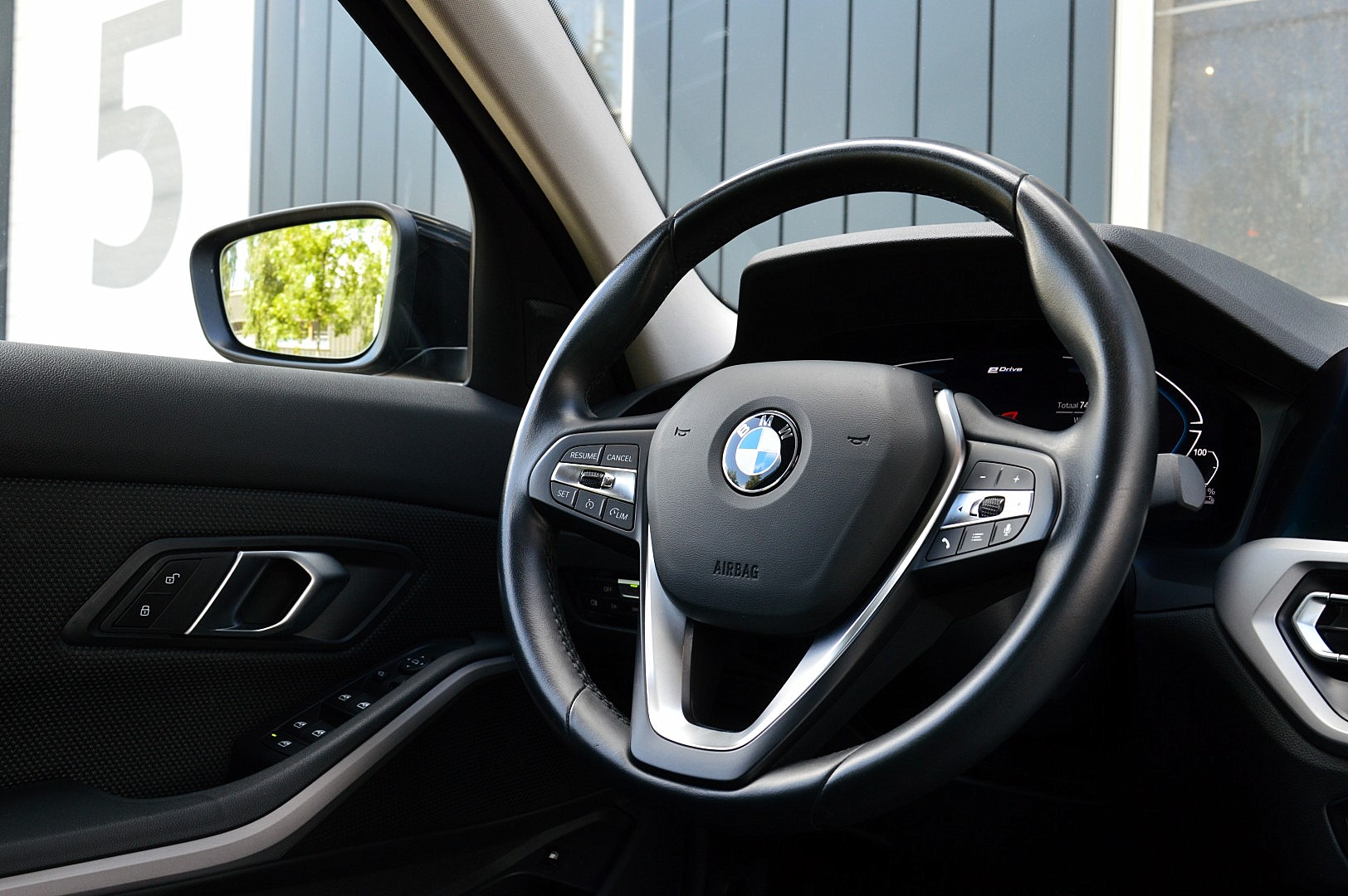Foto van BMW 330e
