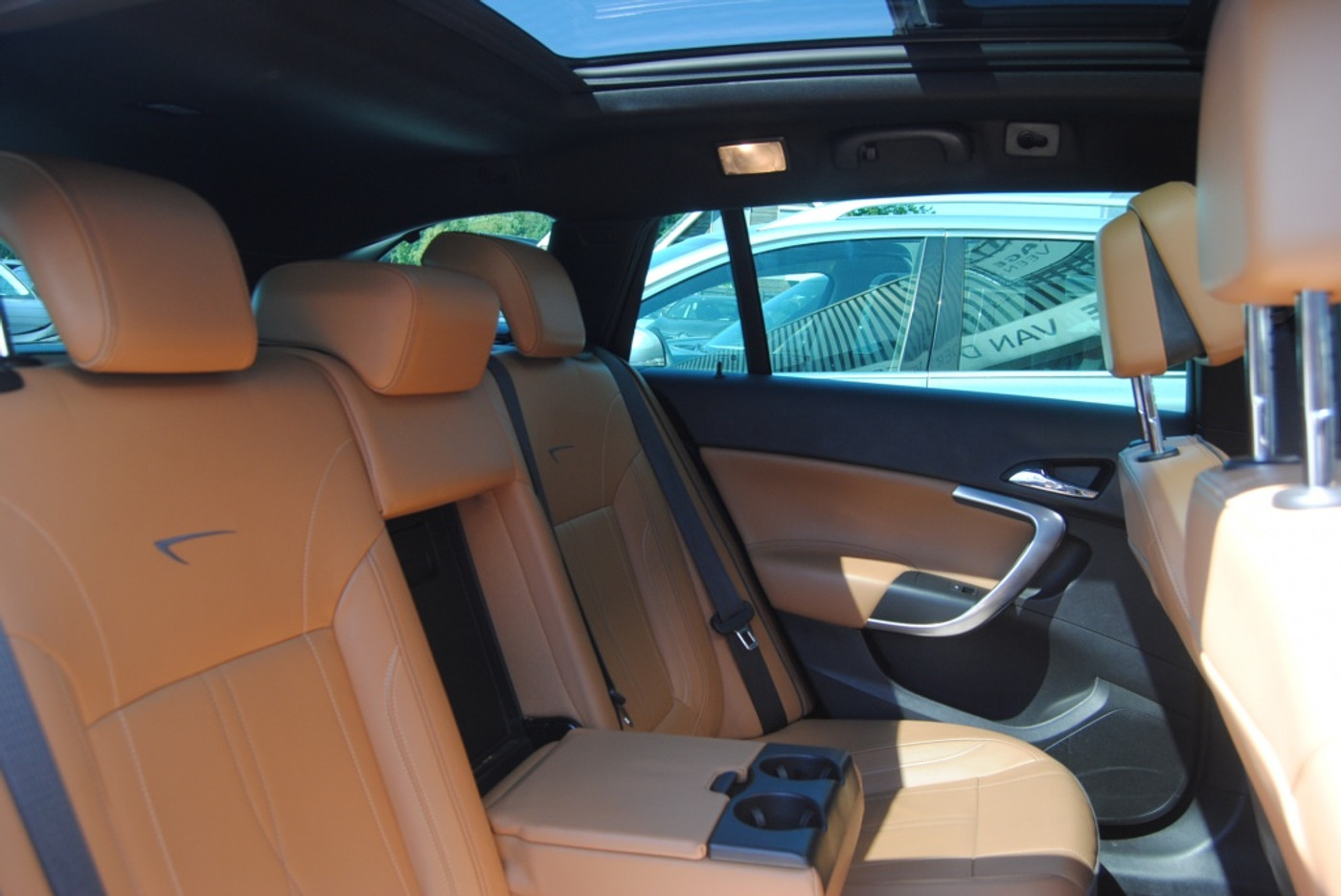 Foto van Opel Insignia Sports Tourer SW