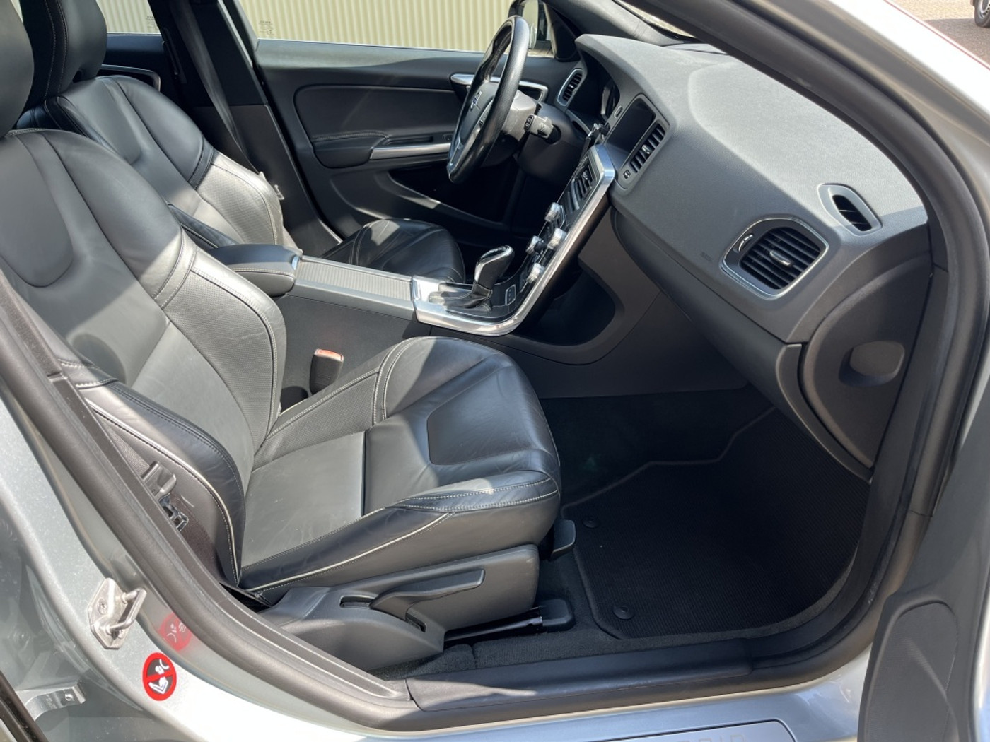 Foto van Volvo V60 Plug In Hybrid