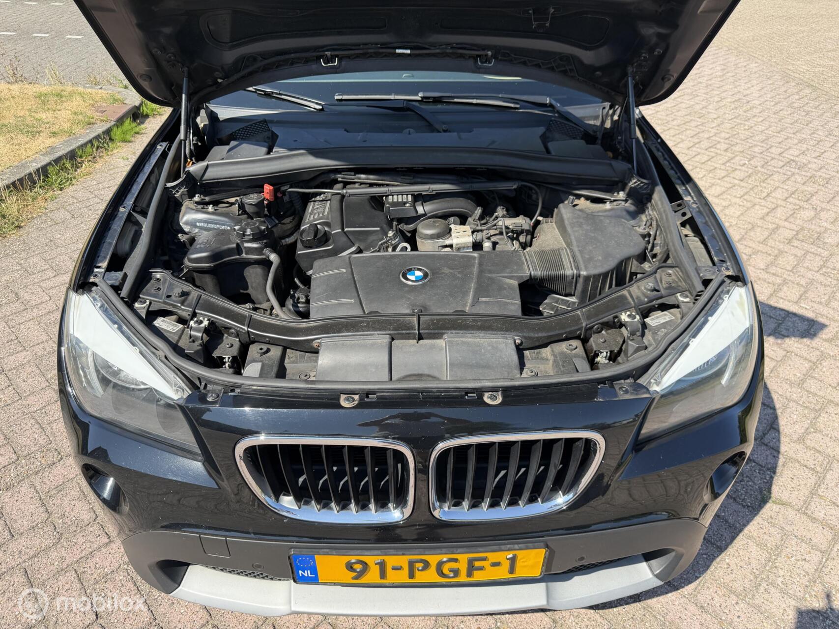 Foto van BMW X1 sDrive 18i