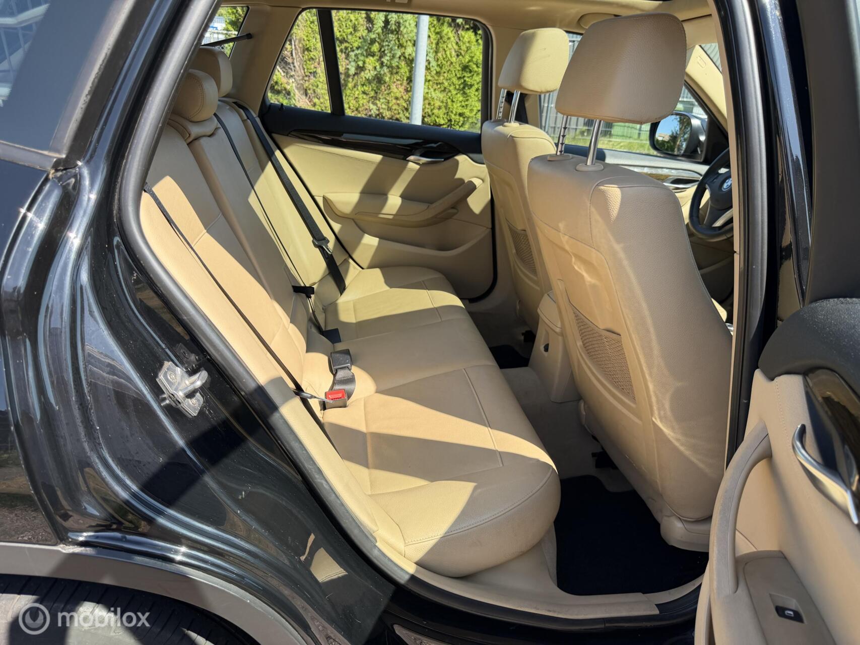 Foto van BMW X1 sDrive 18i