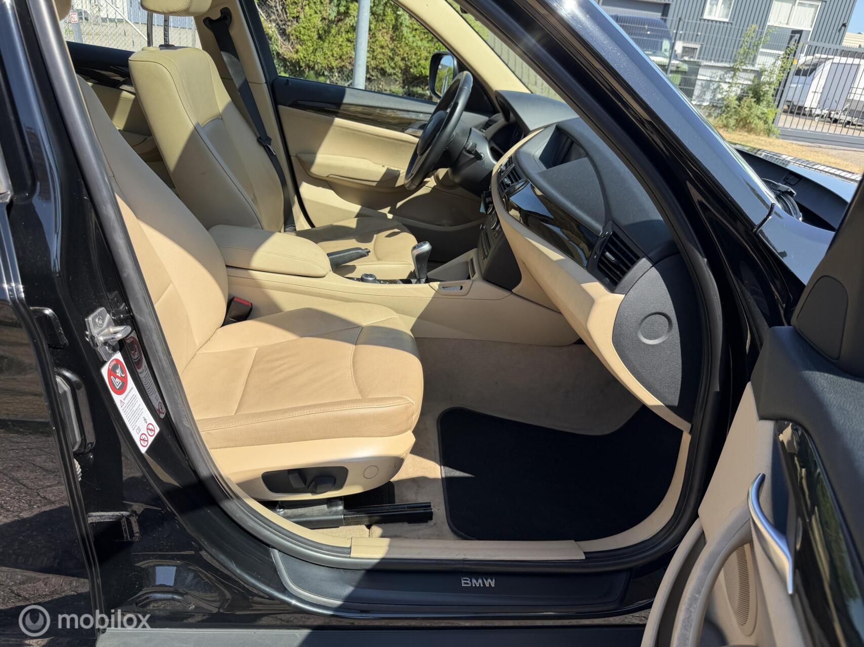 Foto van BMW X1 sDrive 18i