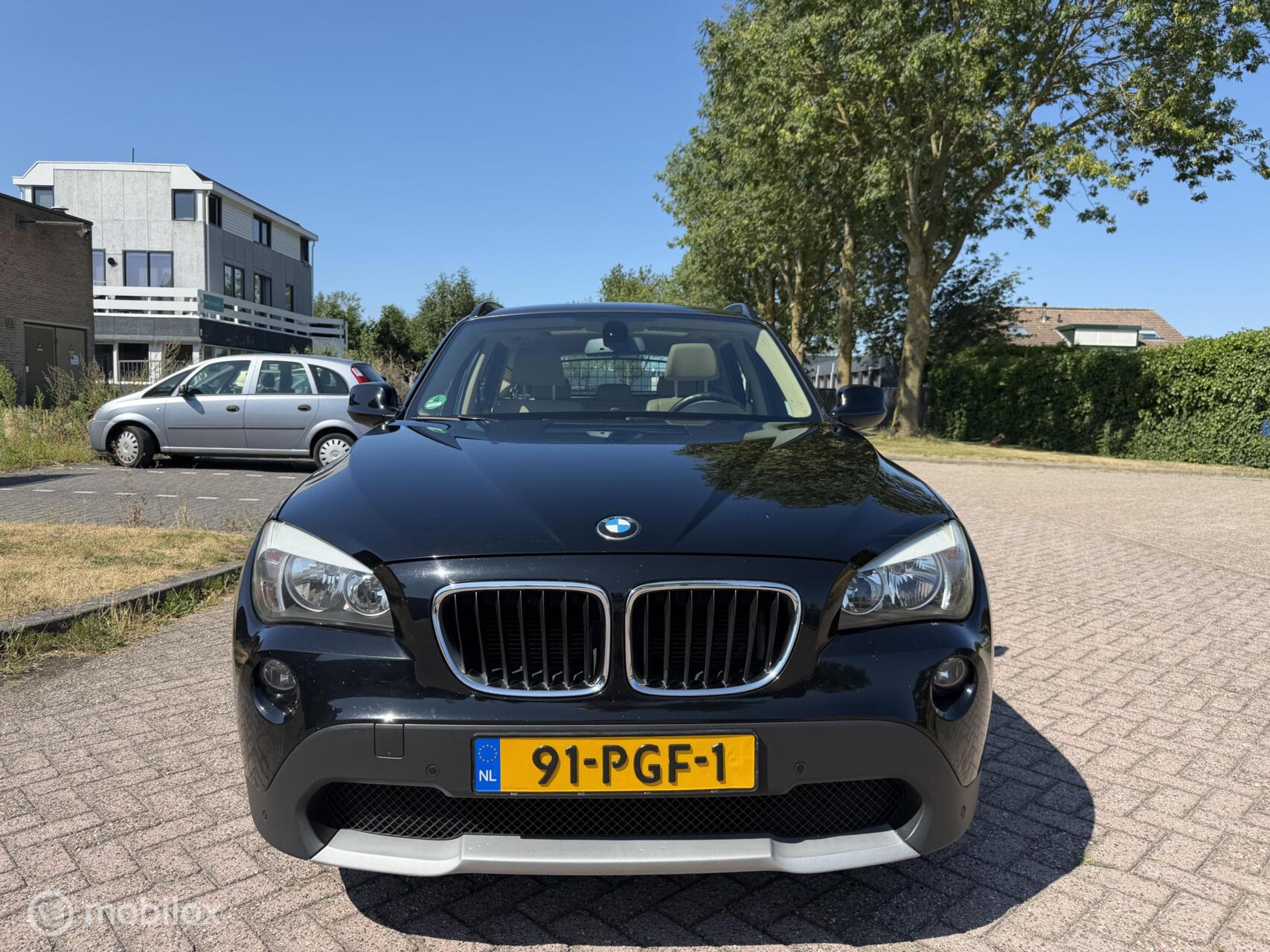 Foto van BMW X1 sDrive 18i