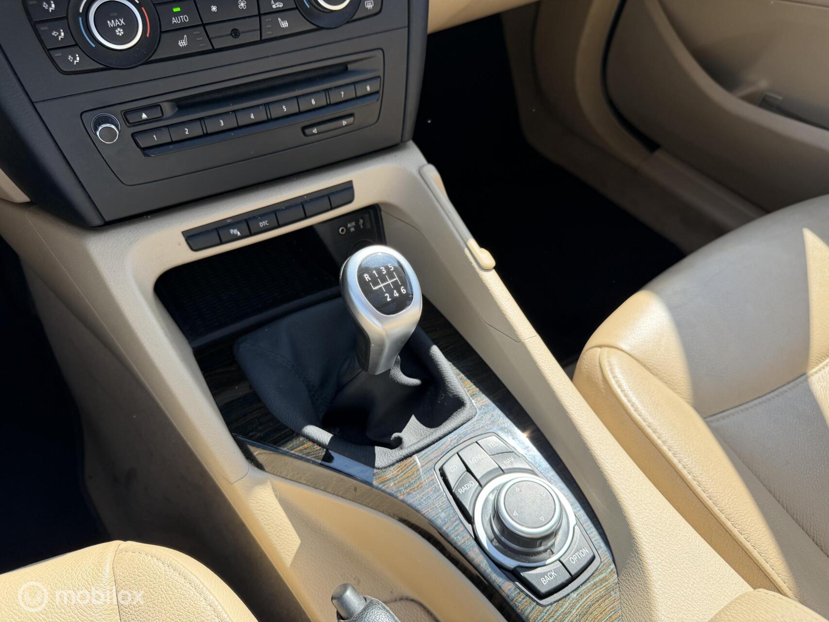Foto van BMW X1 sDrive 18i