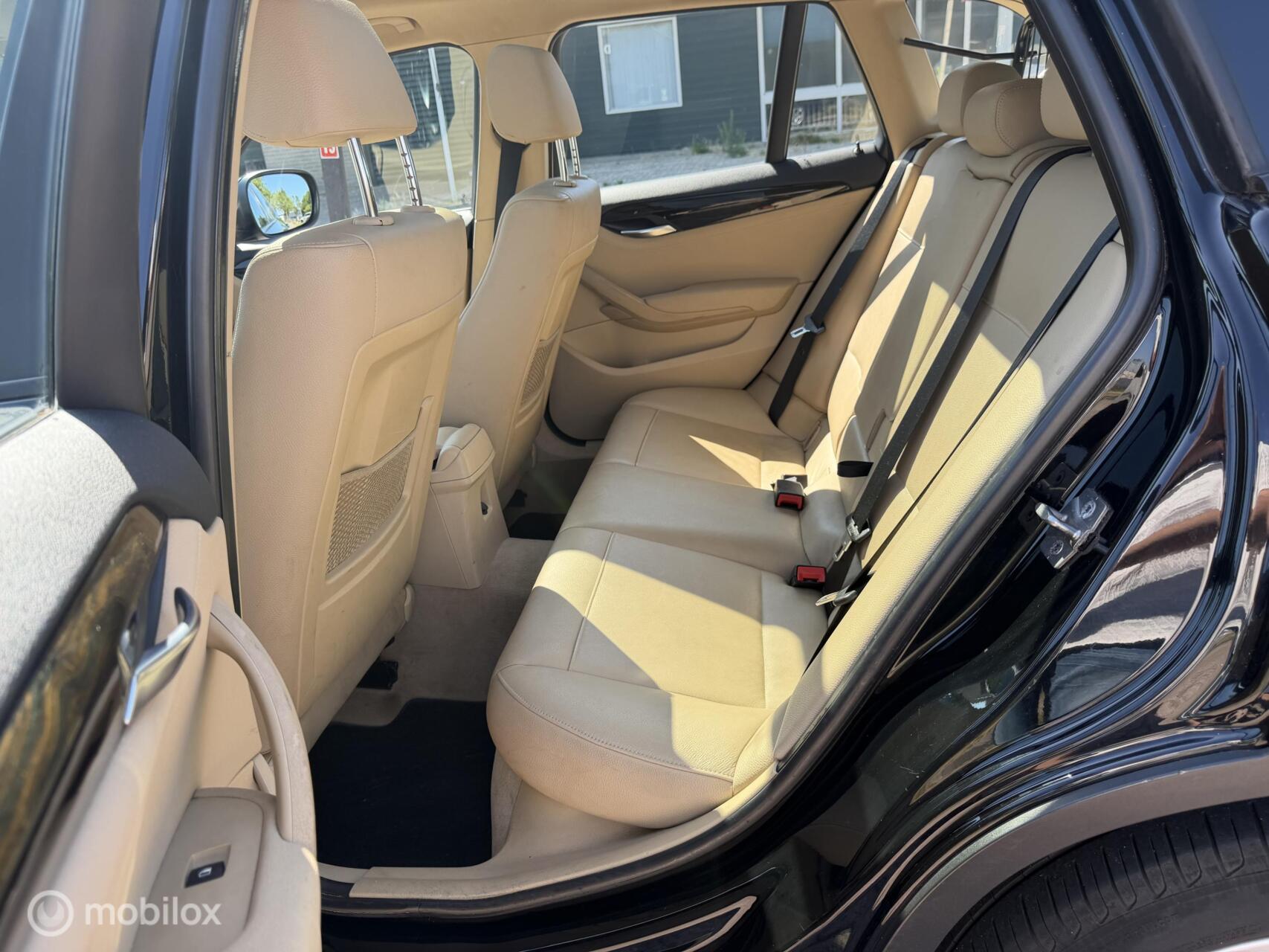 Foto van BMW X1 sDrive 18i