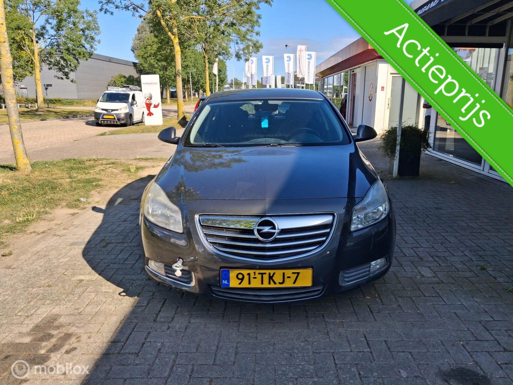 Foto van Opel Insignia Limousine HB