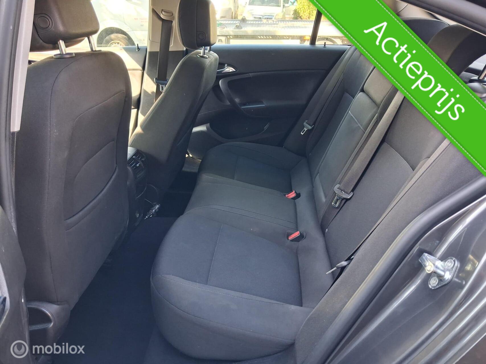 Foto van Opel Insignia Limousine HB