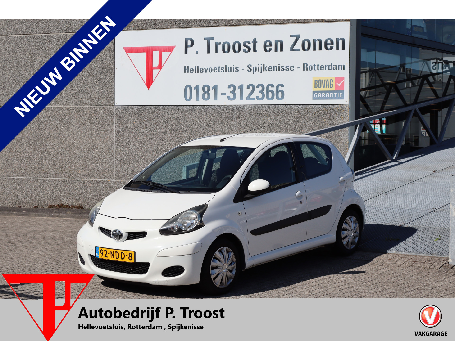 Toyota Toyota Aygo 1.0-12V Comfort Automaat/5 deurs/NL auto 2010 - voorkant