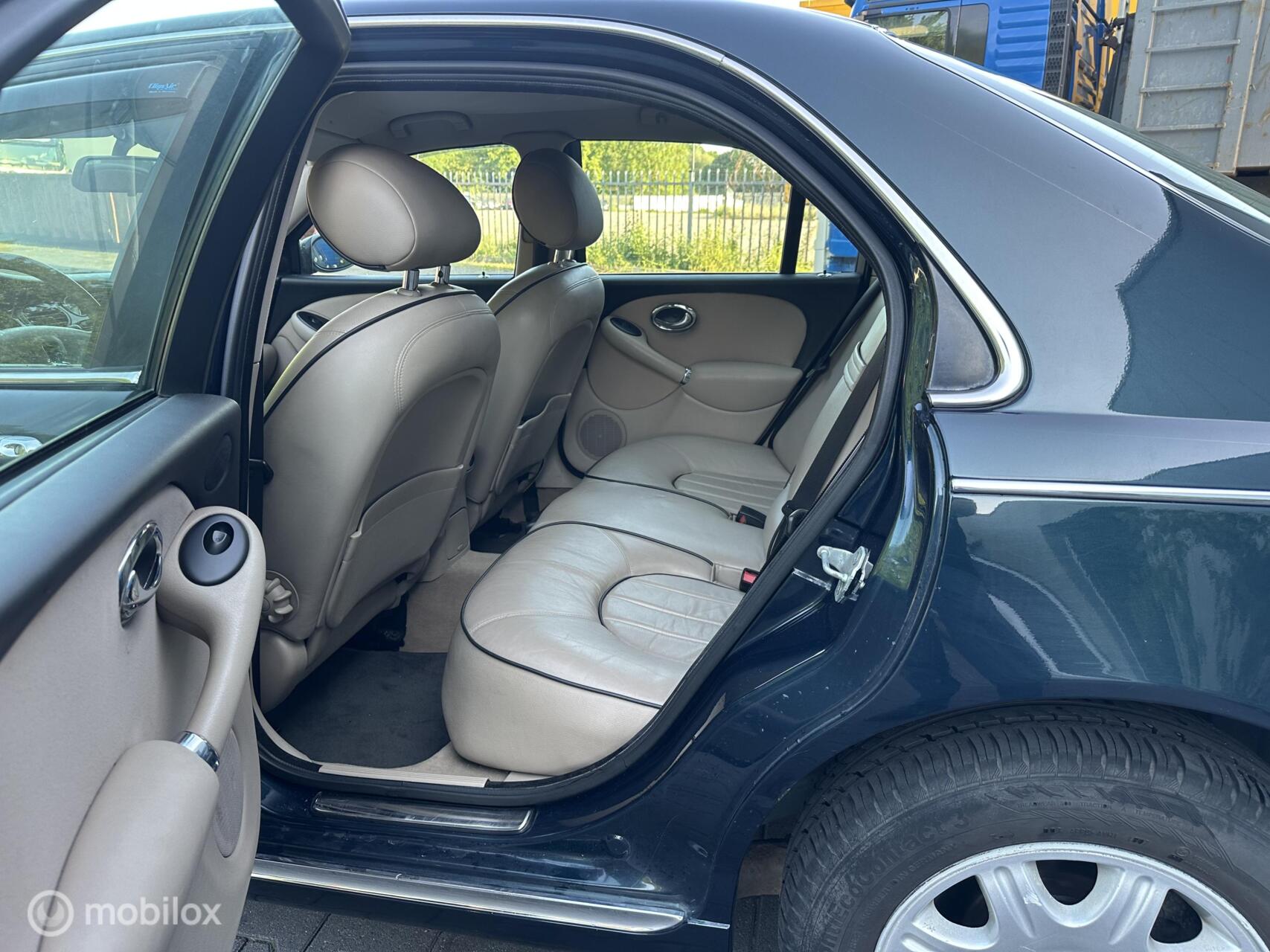 Foto van Rover Rover 75