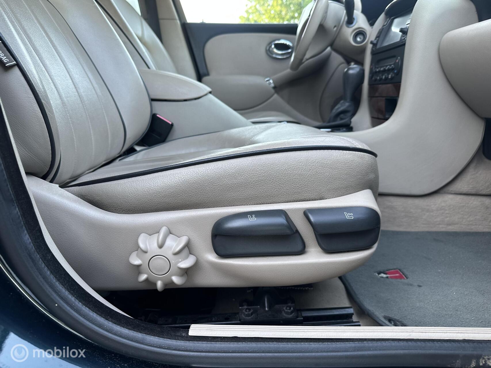 Foto van Rover Rover 75