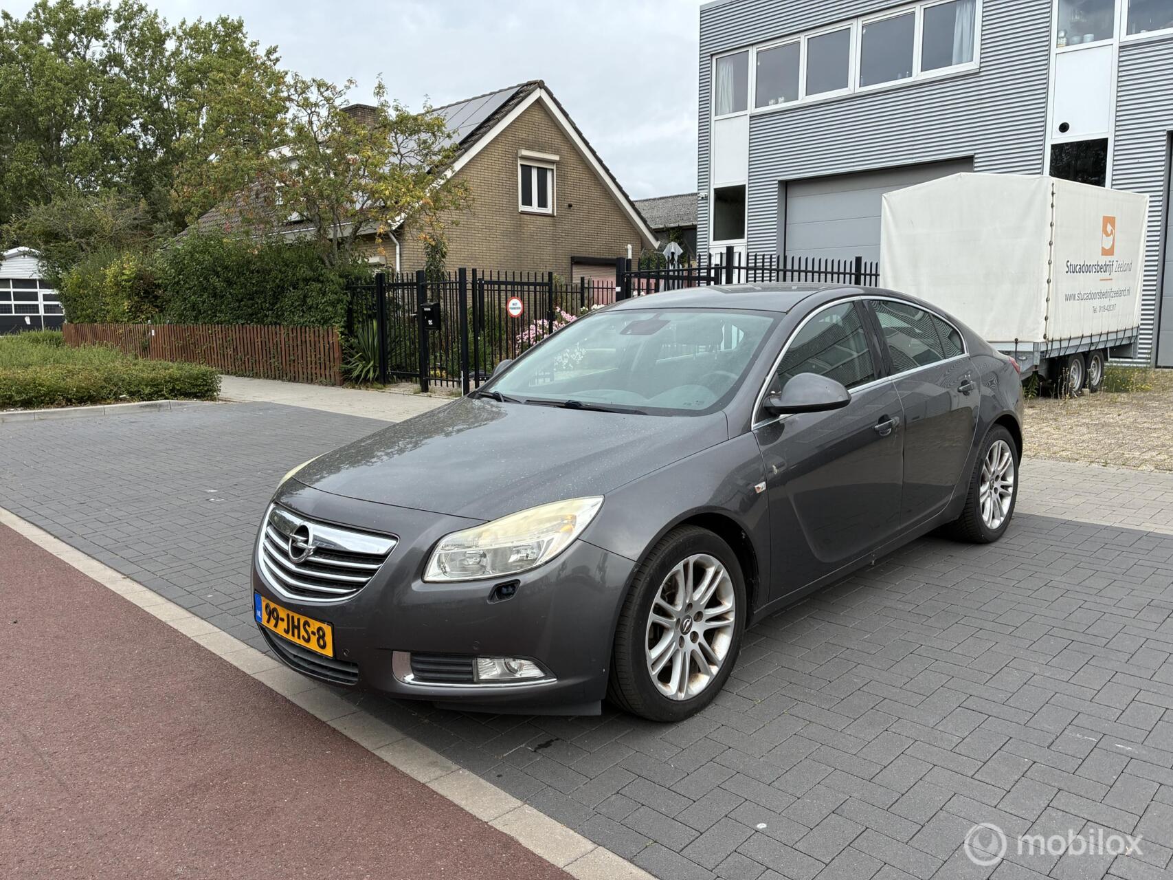 Opel Insignia 1.6 T Executive Clima Cruise trekhaak ! 2009 - voorkant