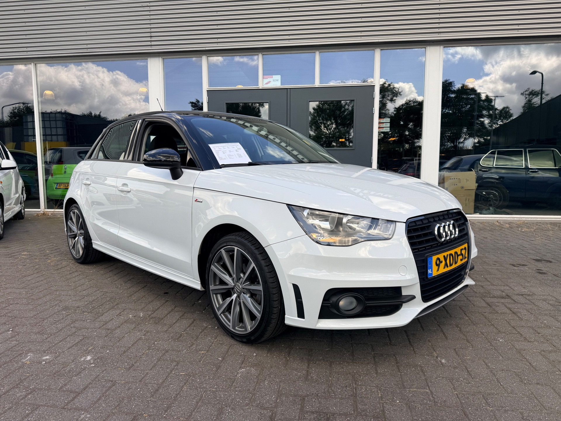 Audi A1 Sportback 1.2 TFSI Admired 2014 - voorkant