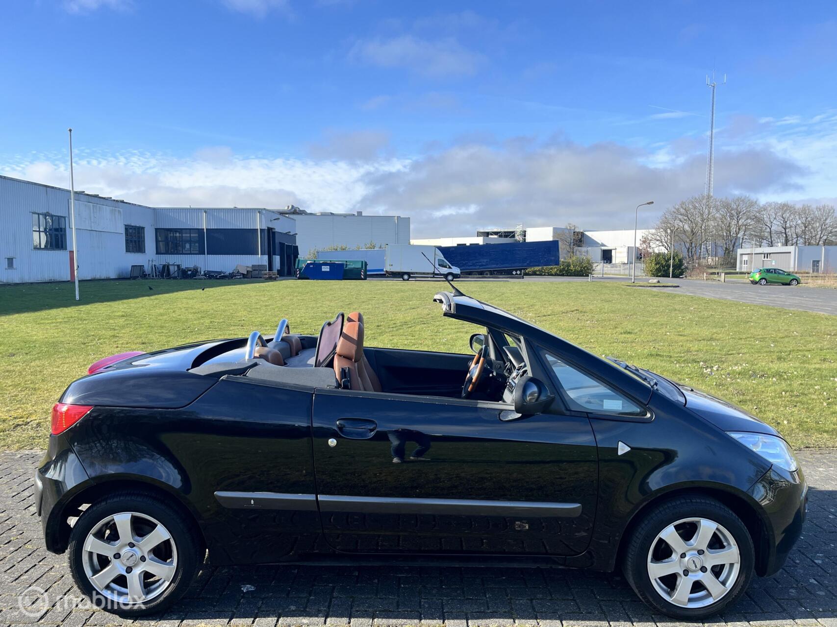 Foto van Mitsubishi Mitsubishi Colt