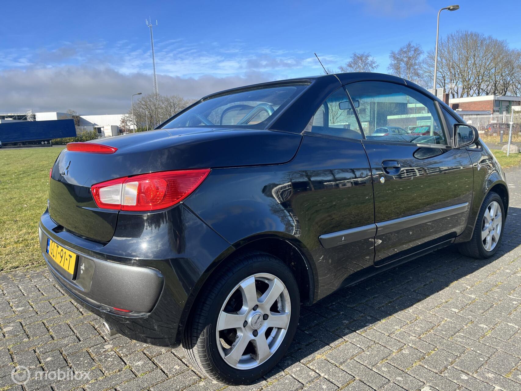 Foto van Mitsubishi Mitsubishi Colt