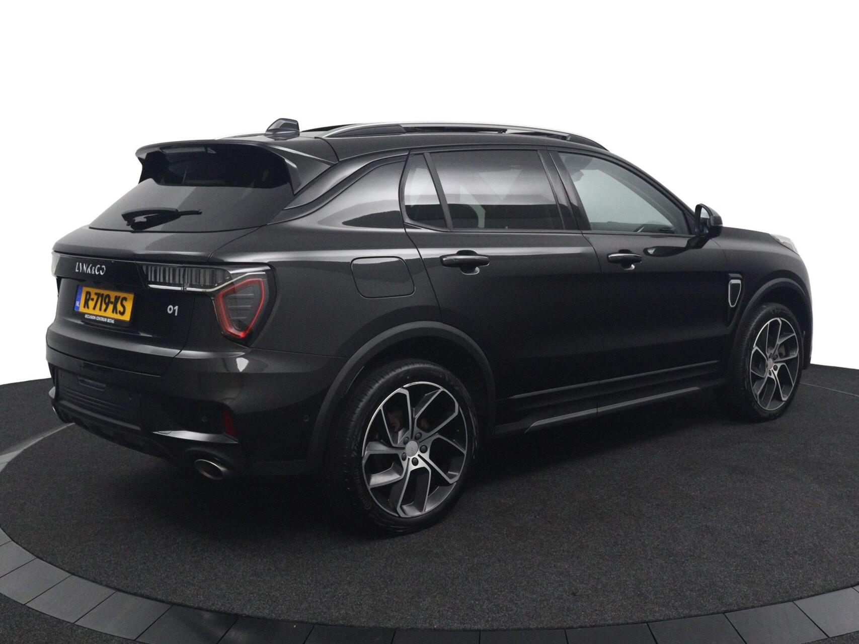 Foto van Lynk&co LYNK & Co 01