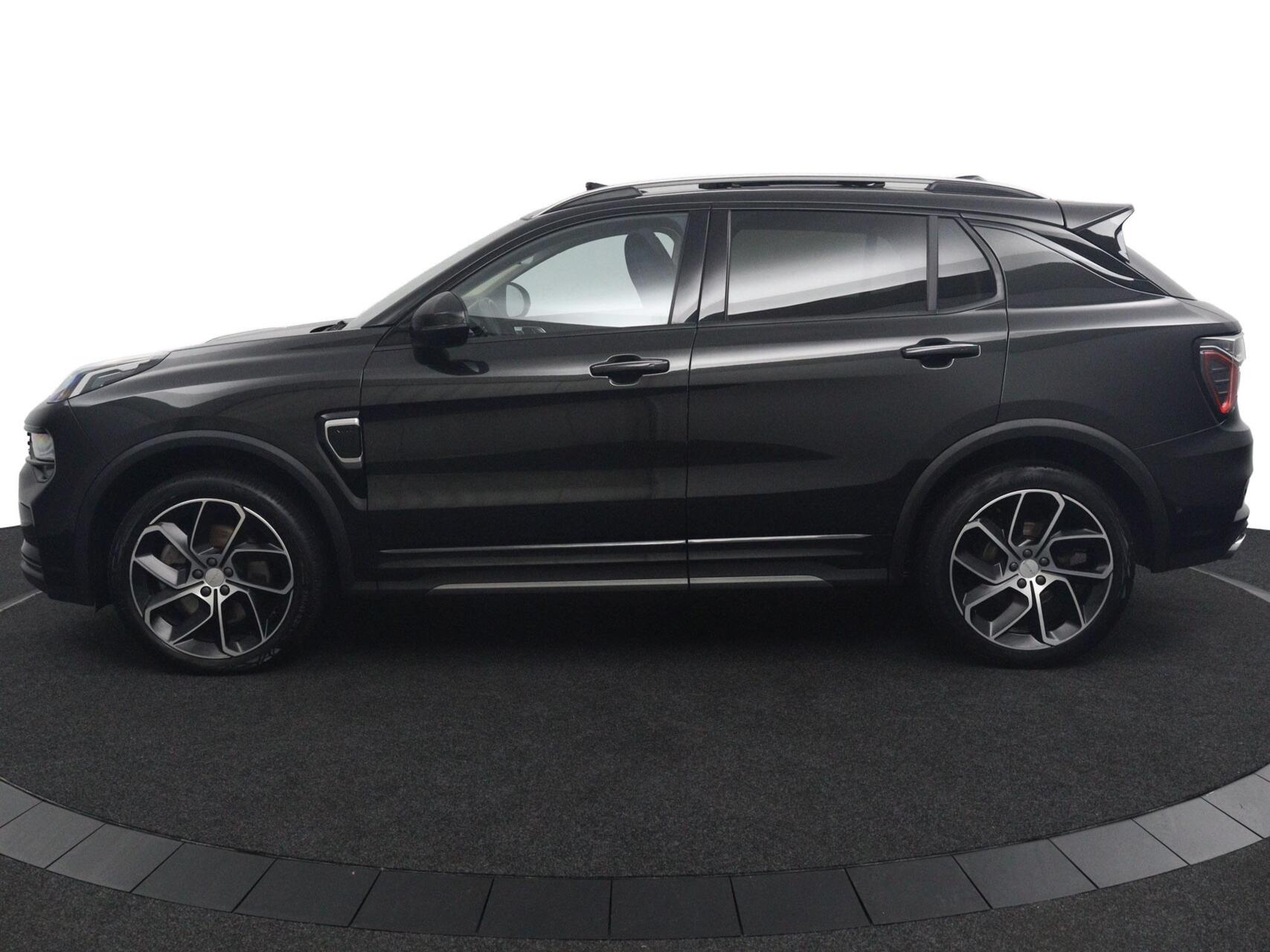 Foto van Lynk&co LYNK & Co 01