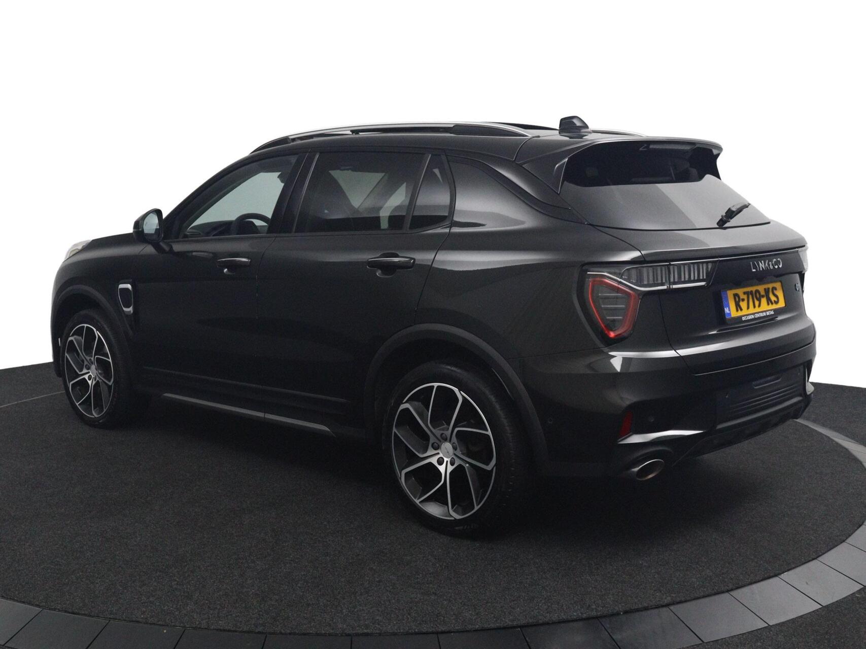 Foto van Lynk&co LYNK & Co 01