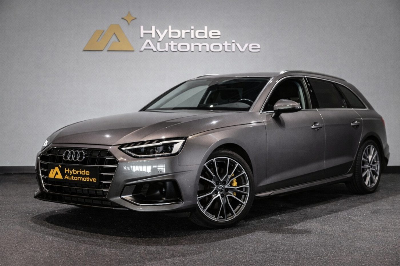 Audi A4 35 TFSI Launch edition Business 2020 - voorkant