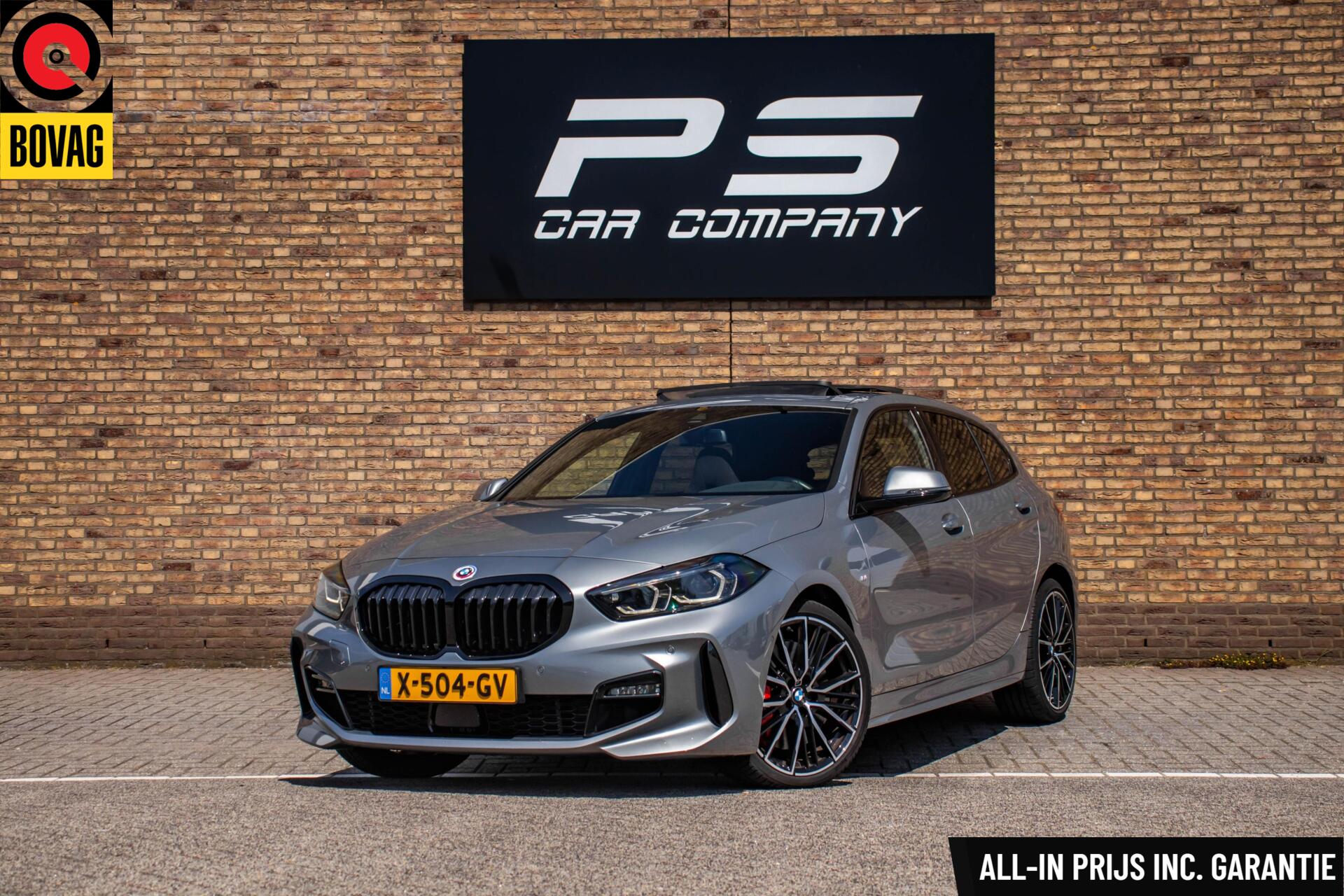 BMW 120i 120i 2023 - voorkant