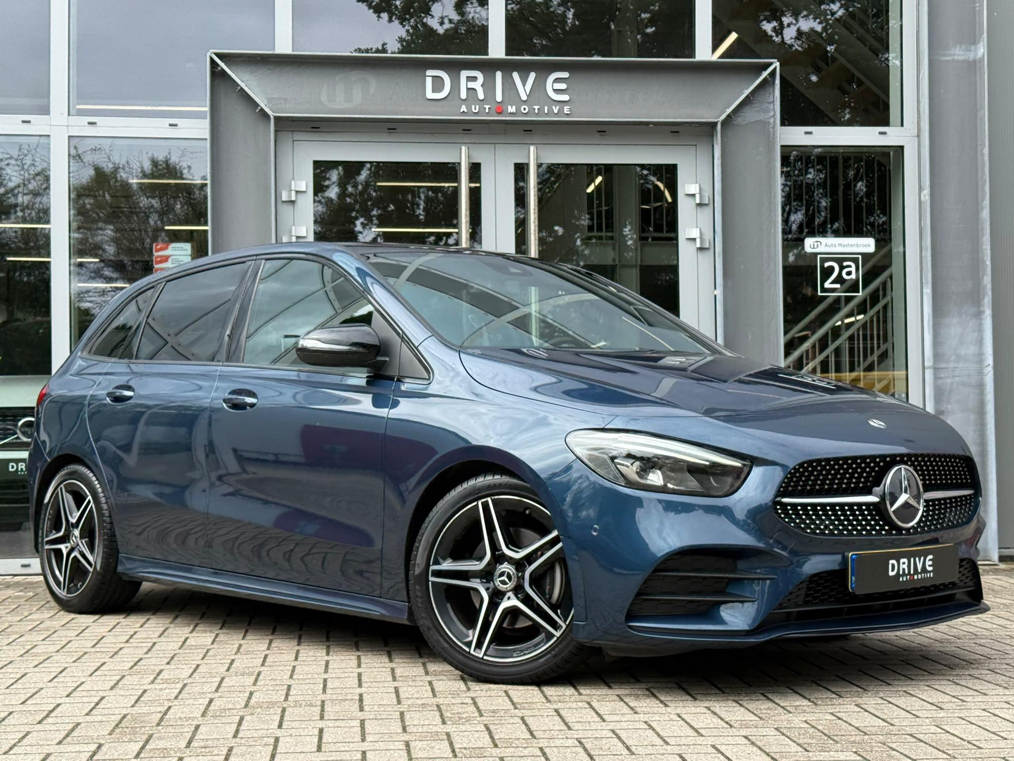 Foto van Mercedes-Benz B 200