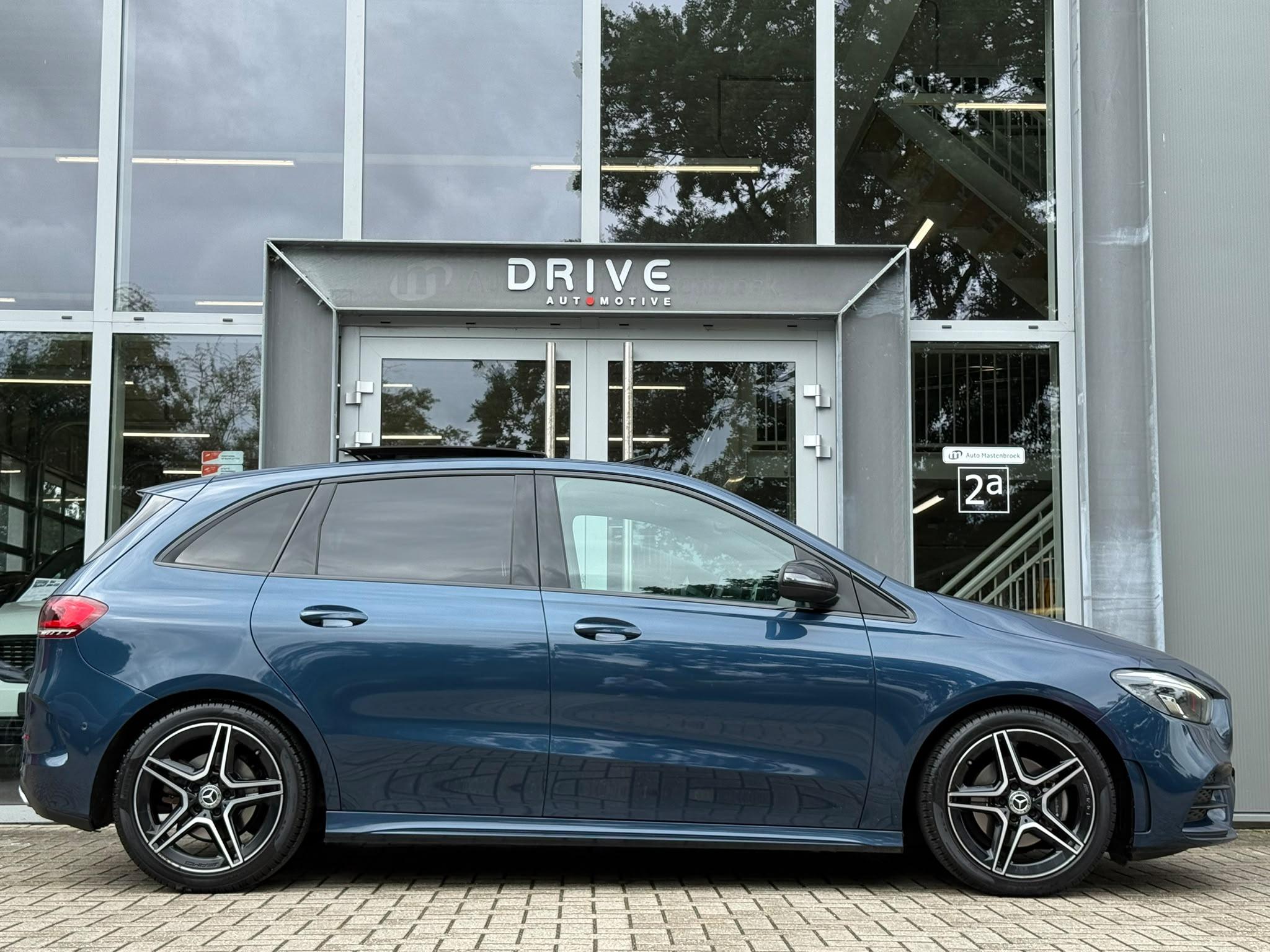 Foto van Mercedes-Benz B 200