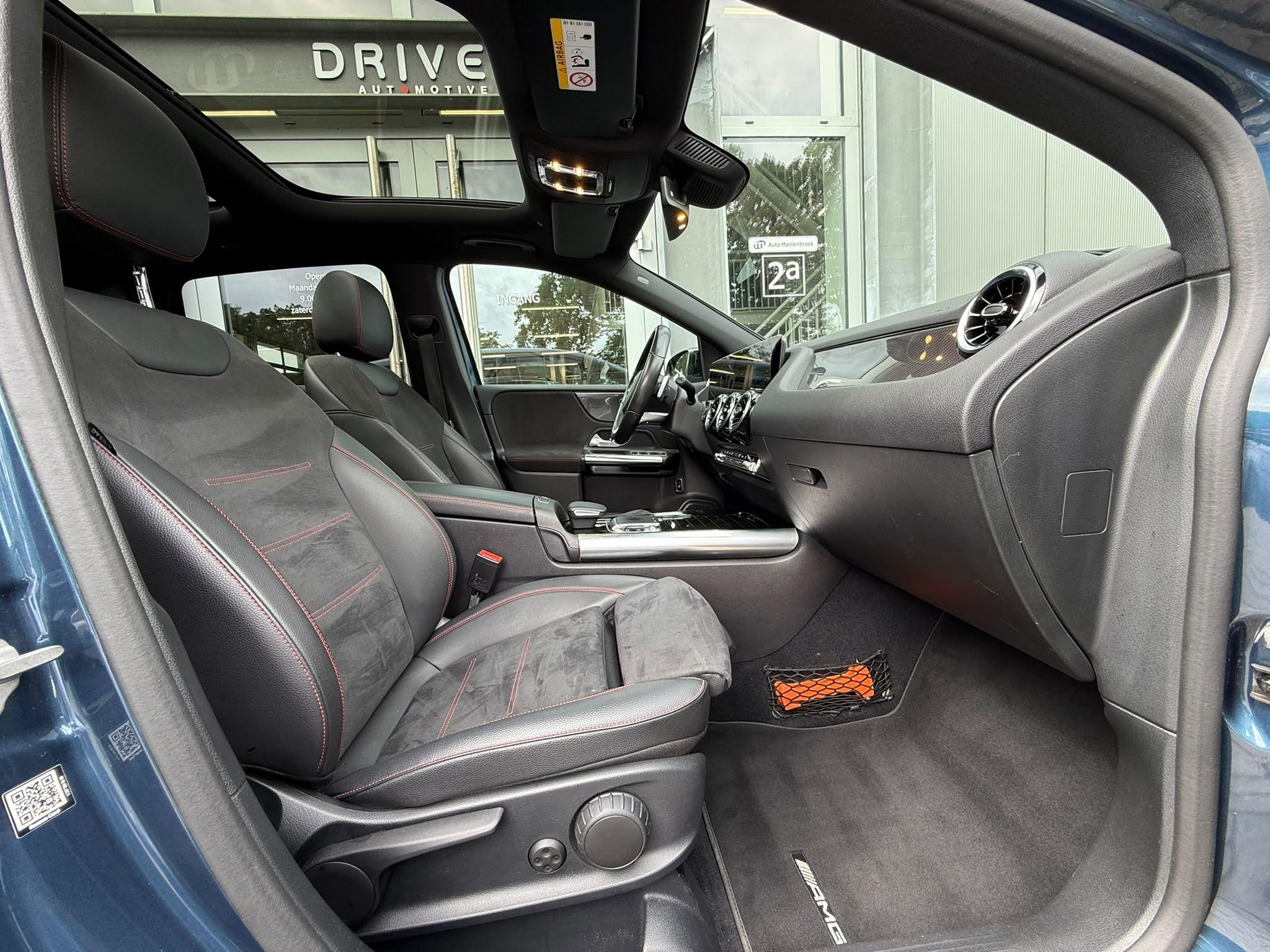 Foto van Mercedes-Benz B 200