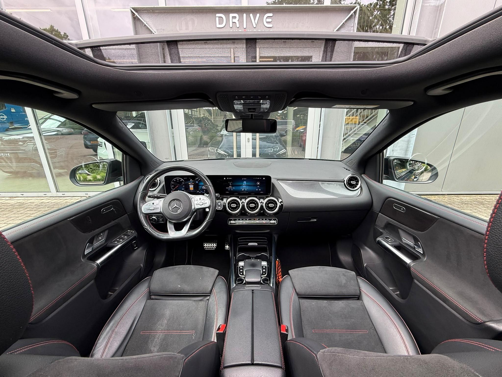 Foto van Mercedes-Benz B 200