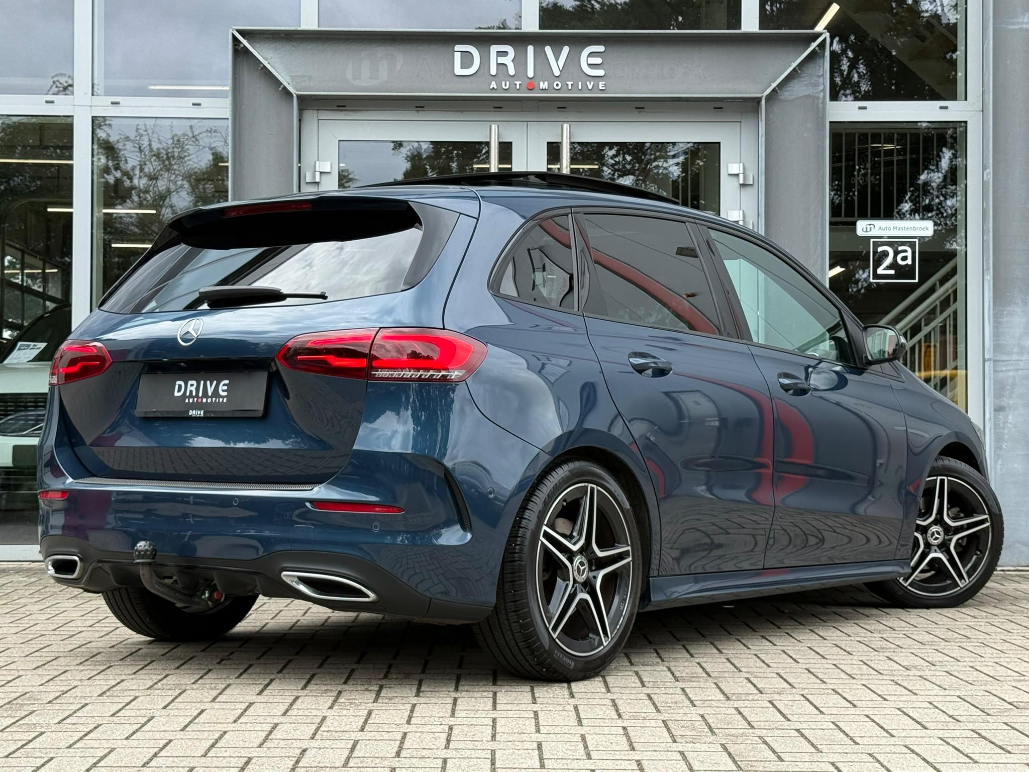 Foto van Mercedes-Benz B 200