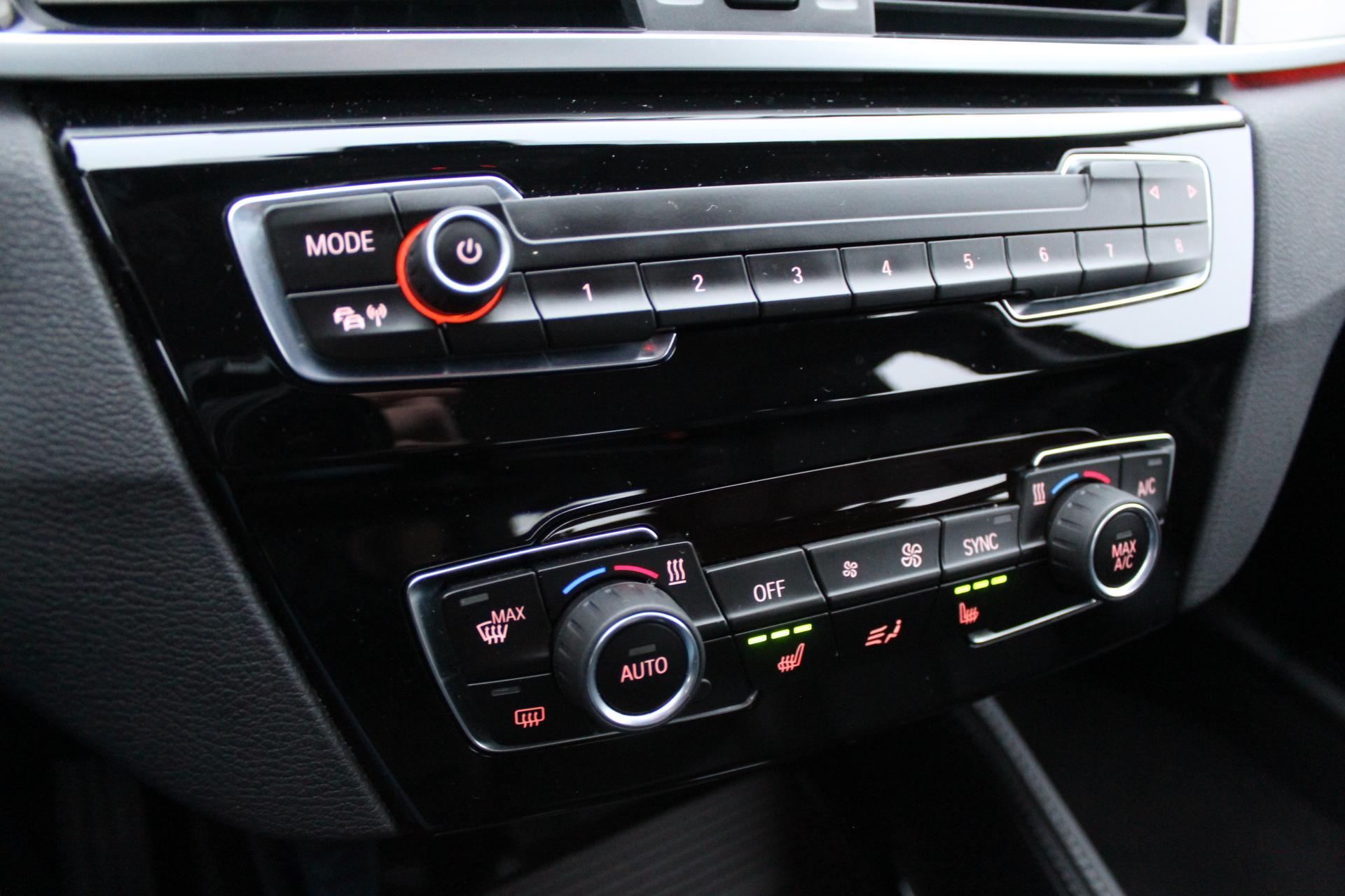 Foto van BMW X1 Sdrive20i