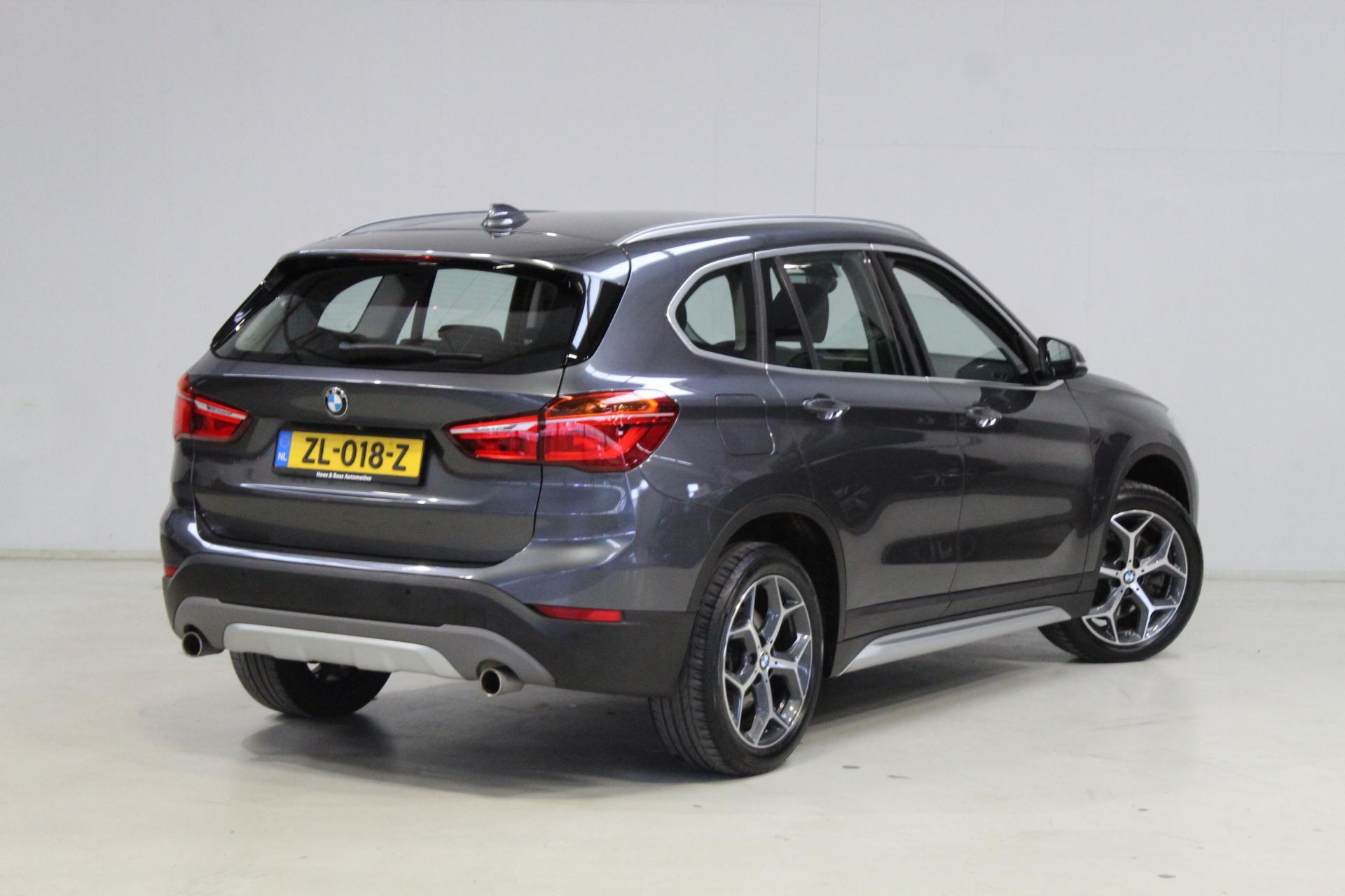 Foto van BMW X1 Sdrive20i
