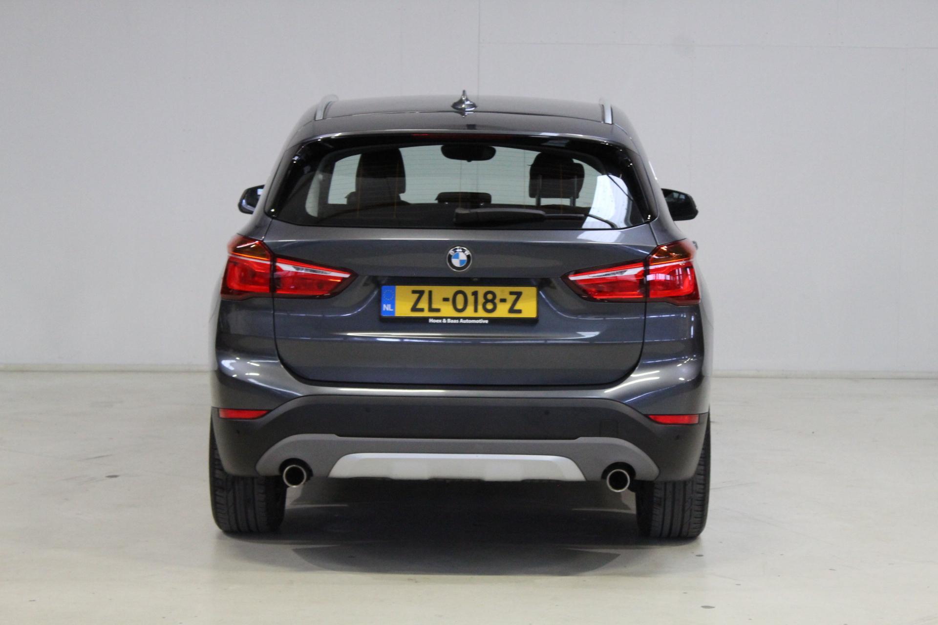 Foto van BMW X1 Sdrive20i