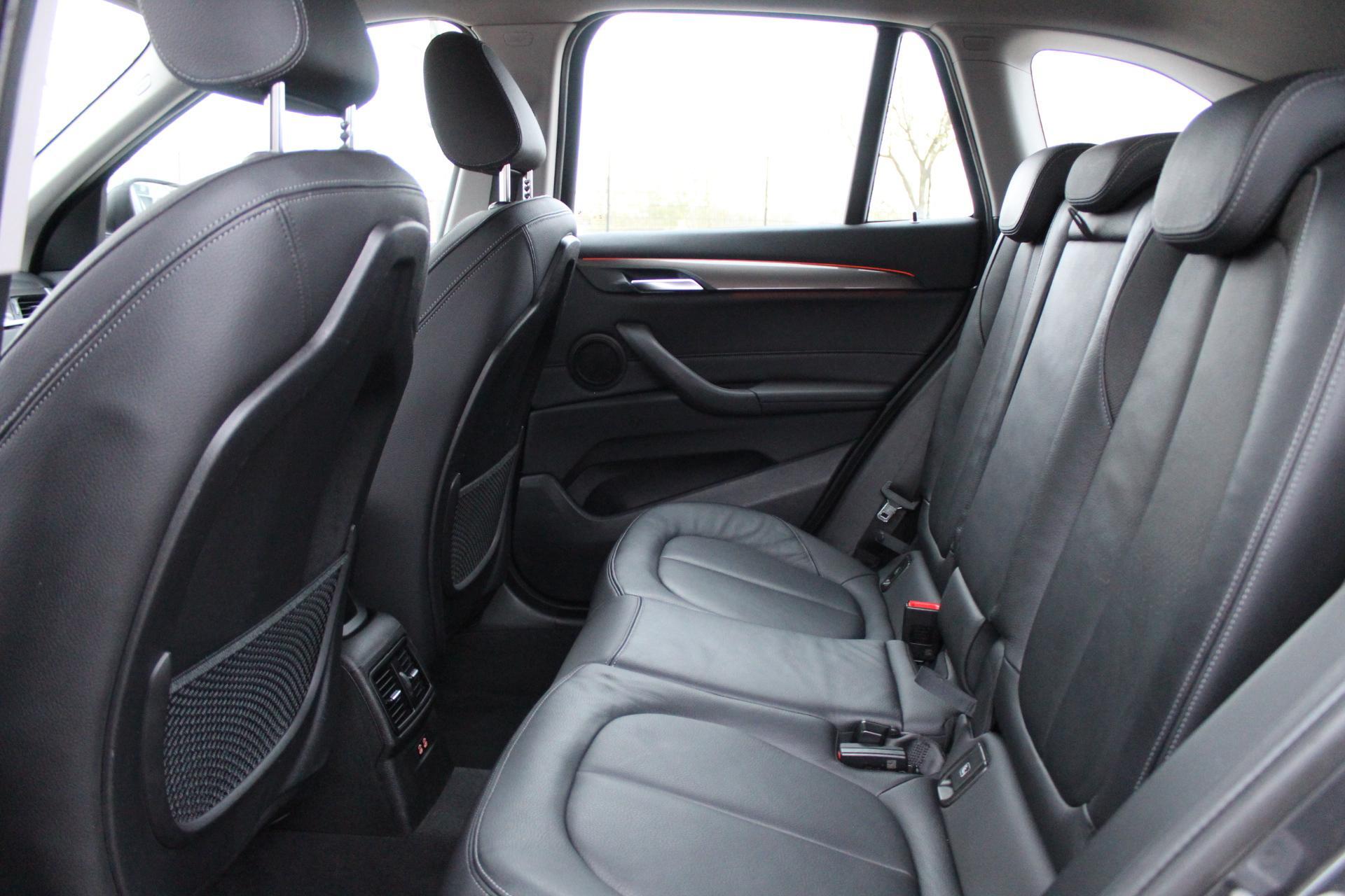Foto van BMW X1 Sdrive20i