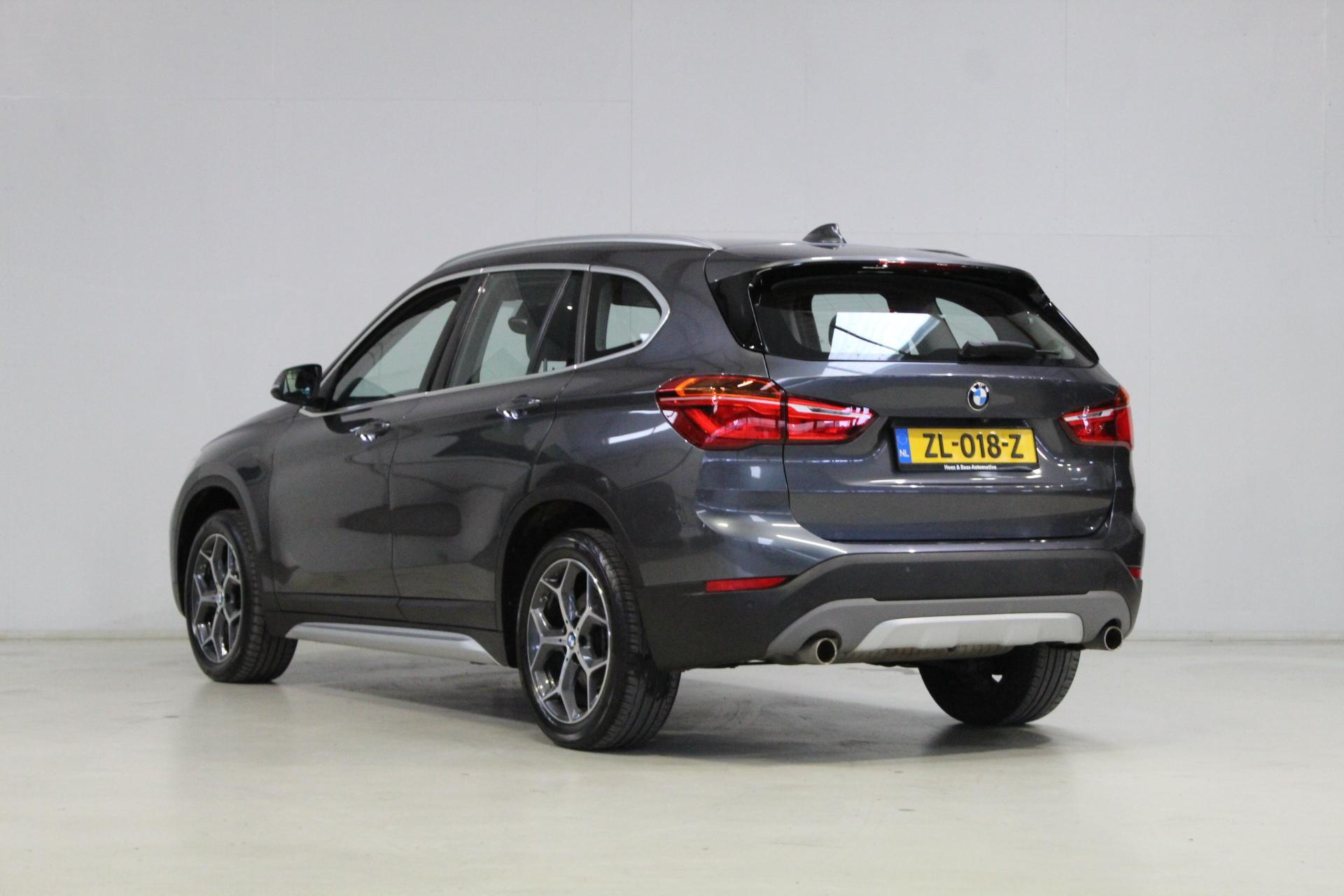 Foto van BMW X1 Sdrive20i