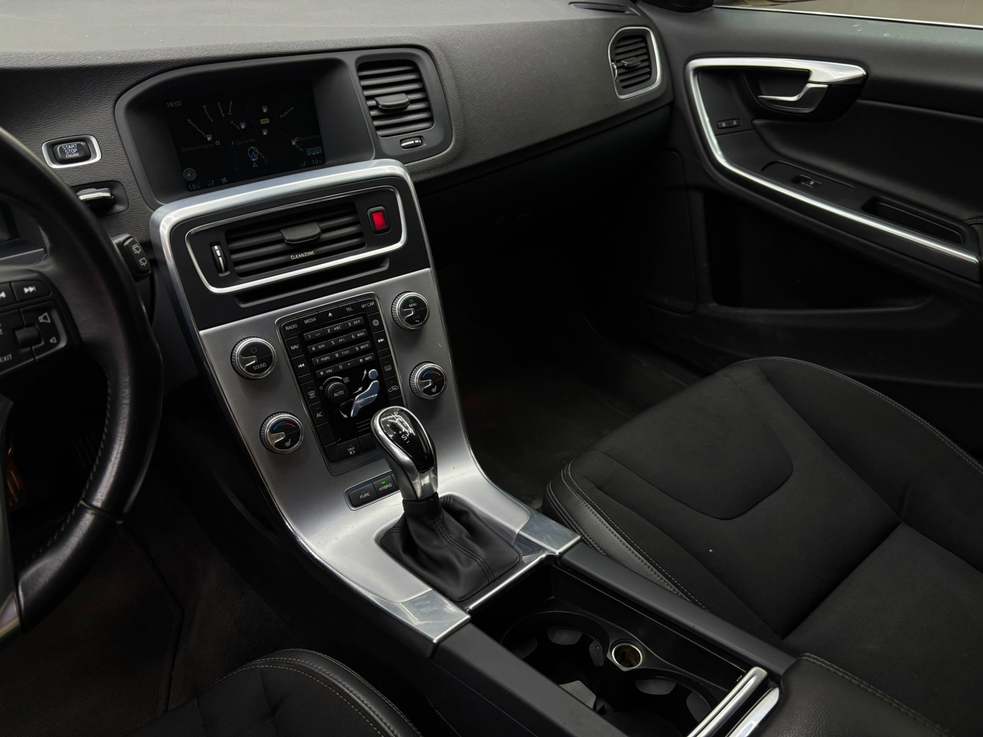 Foto van Volvo V60 Twin Engine