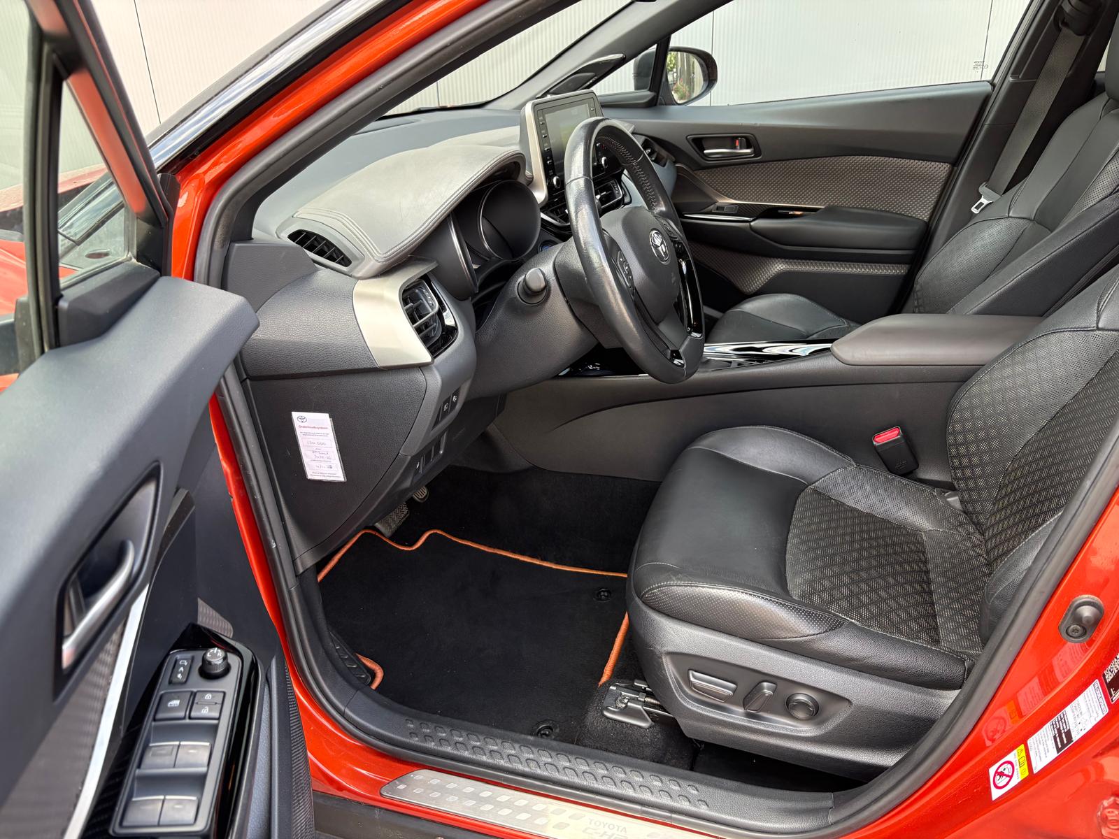 Foto van Toyota Toyota C-hr