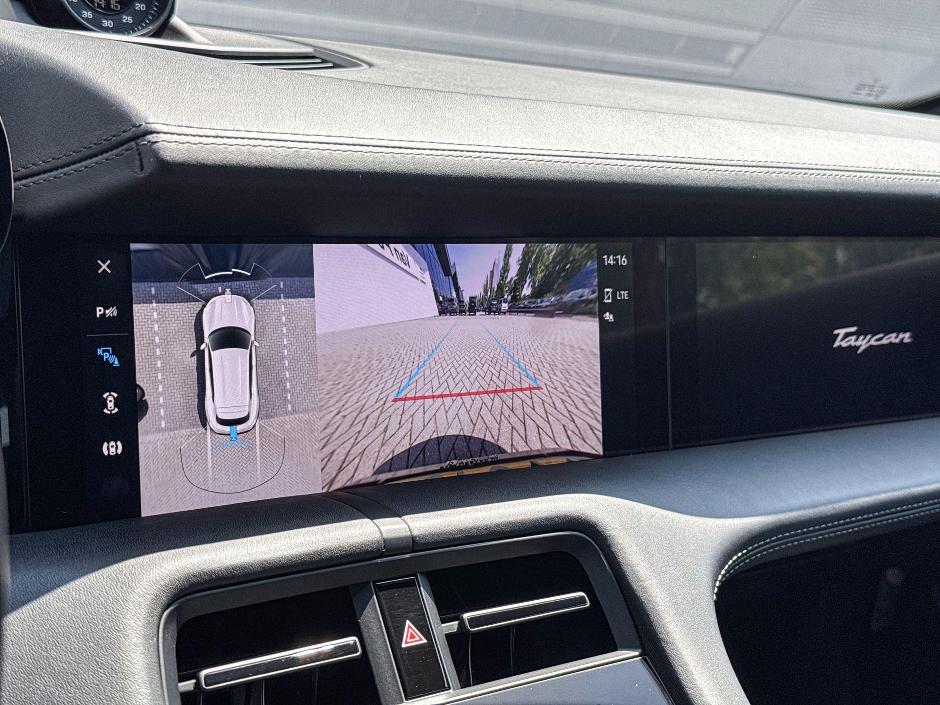 Foto van Porsche Taycan