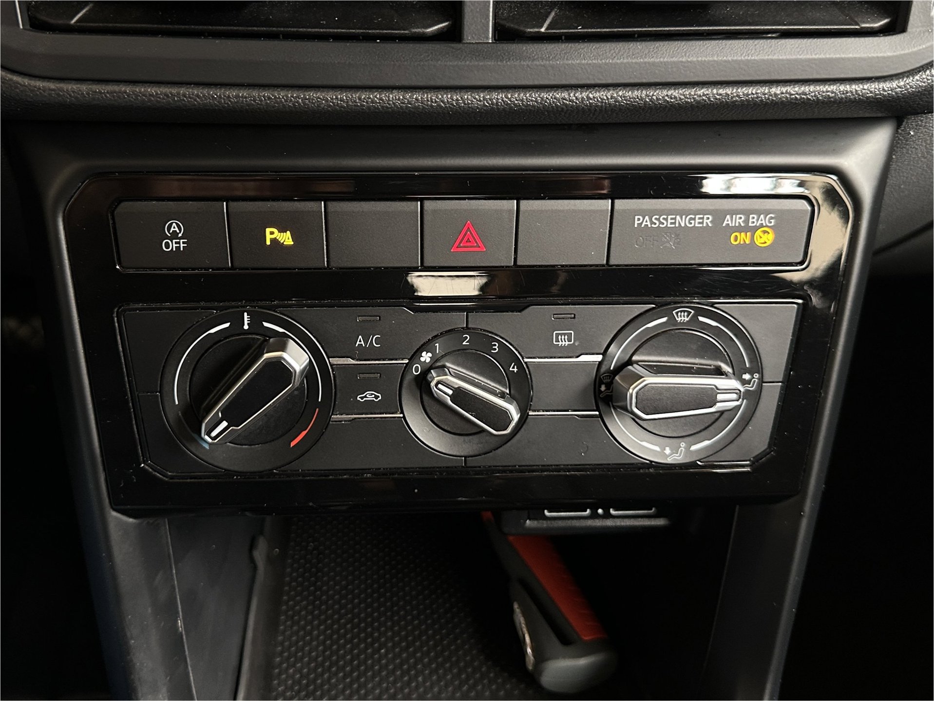 Foto van Volkswagen T-cross