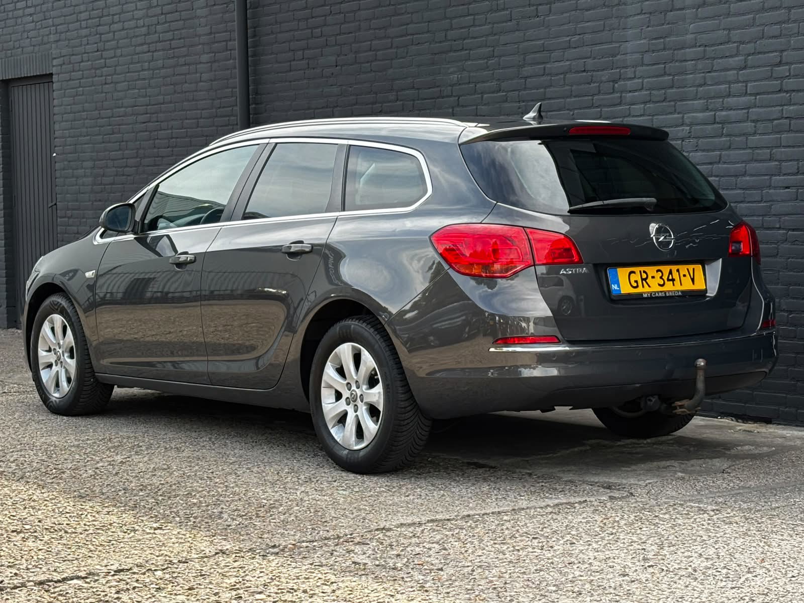 Foto van Opel Astra Sports Tourer