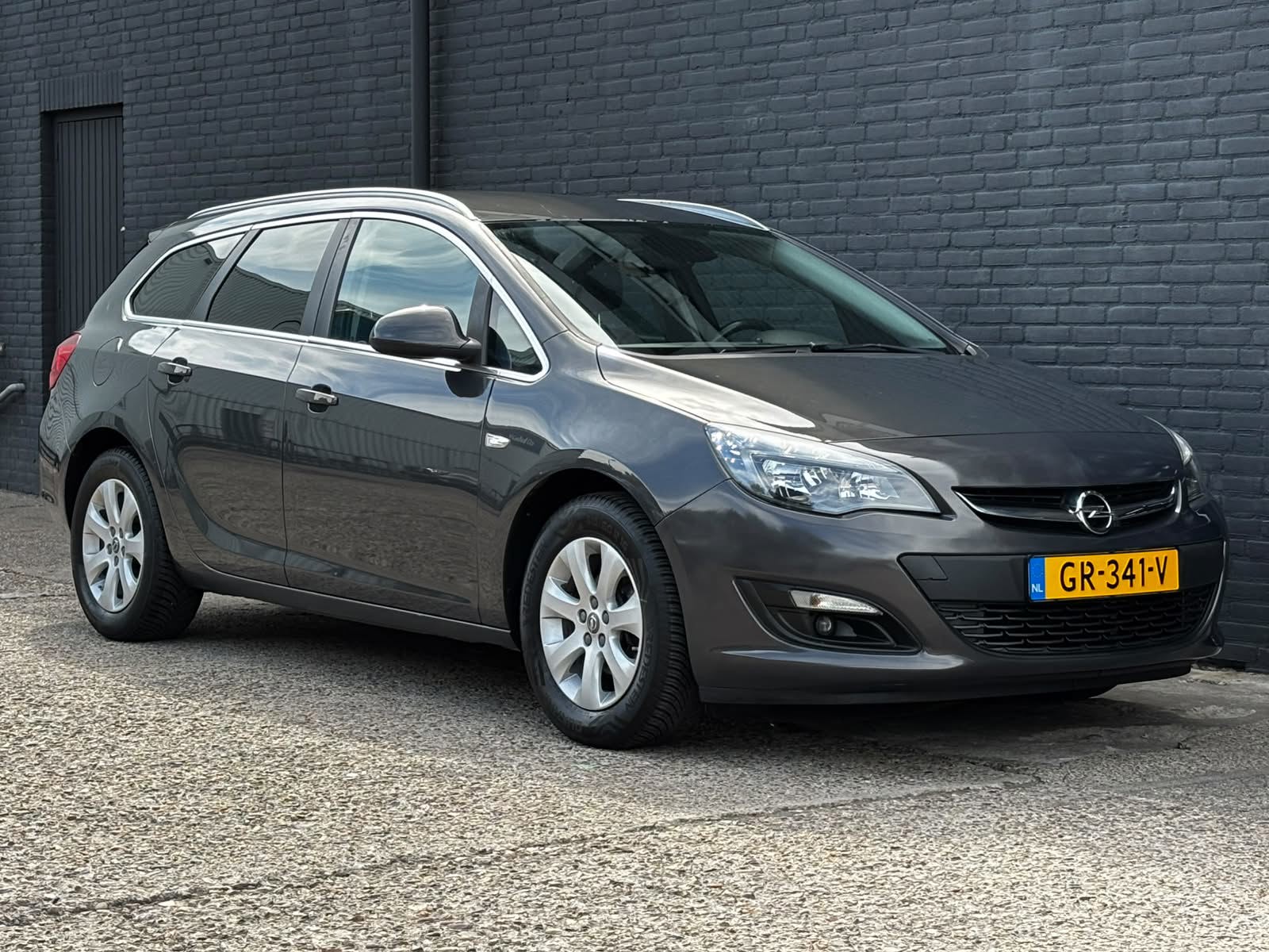 Foto van Opel Astra Sports Tourer