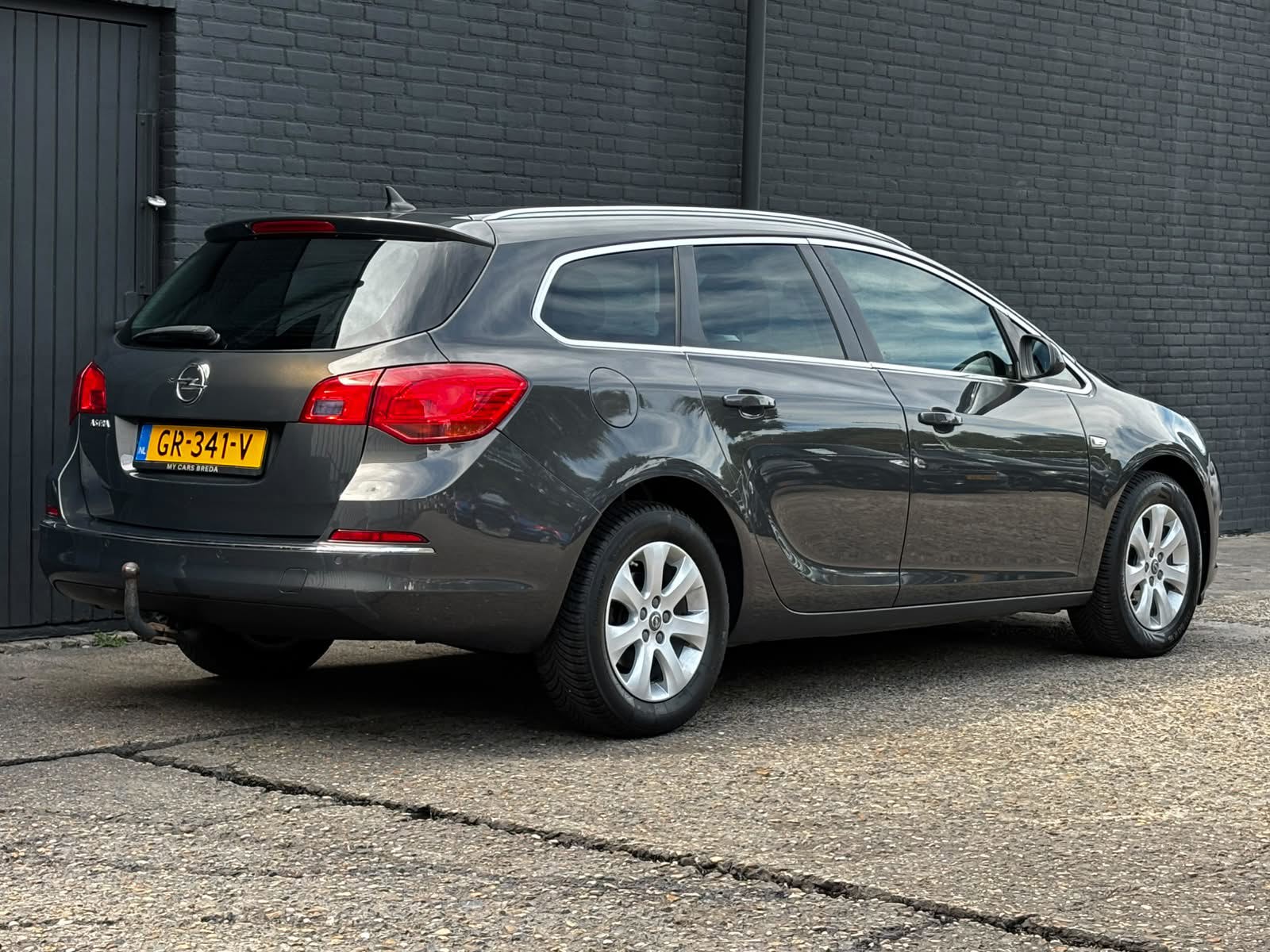 Foto van Opel Astra Sports Tourer