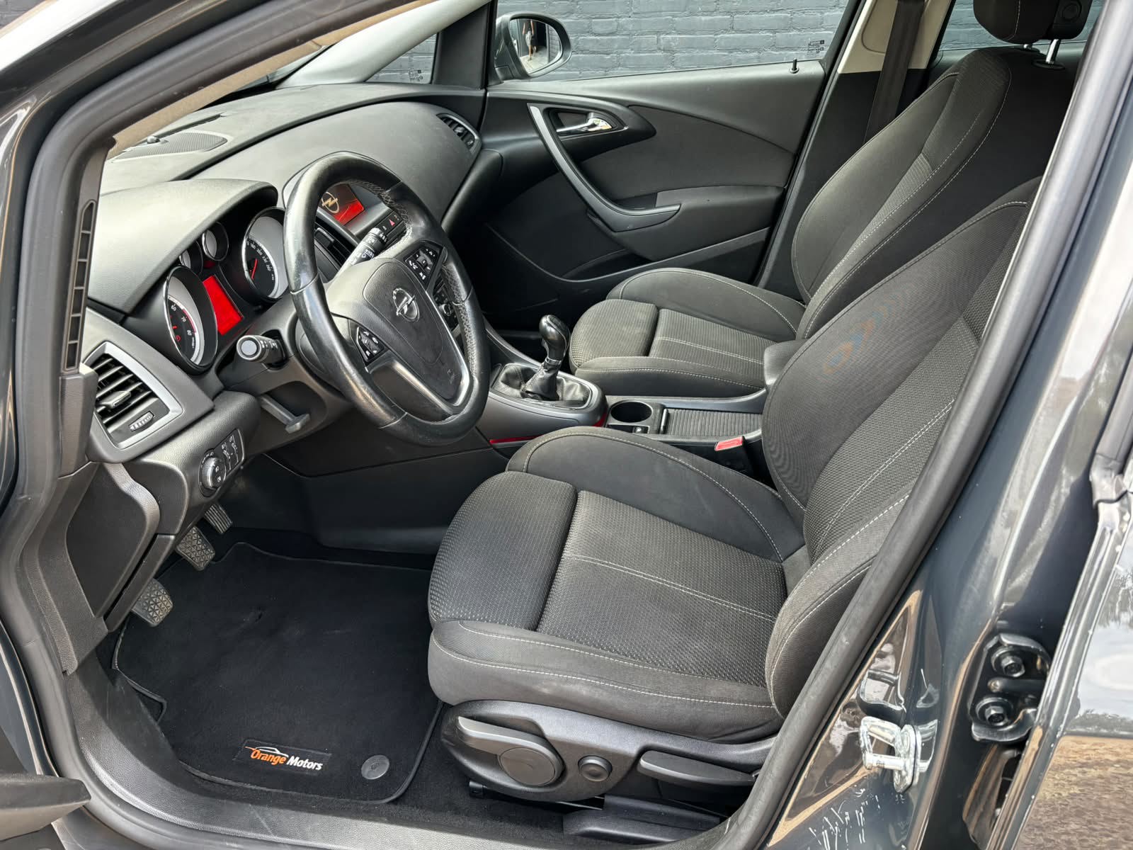 Foto van Opel Astra Sports Tourer
