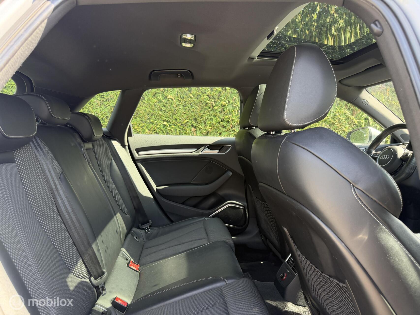 Foto van Audi A3 Sportback E-tron