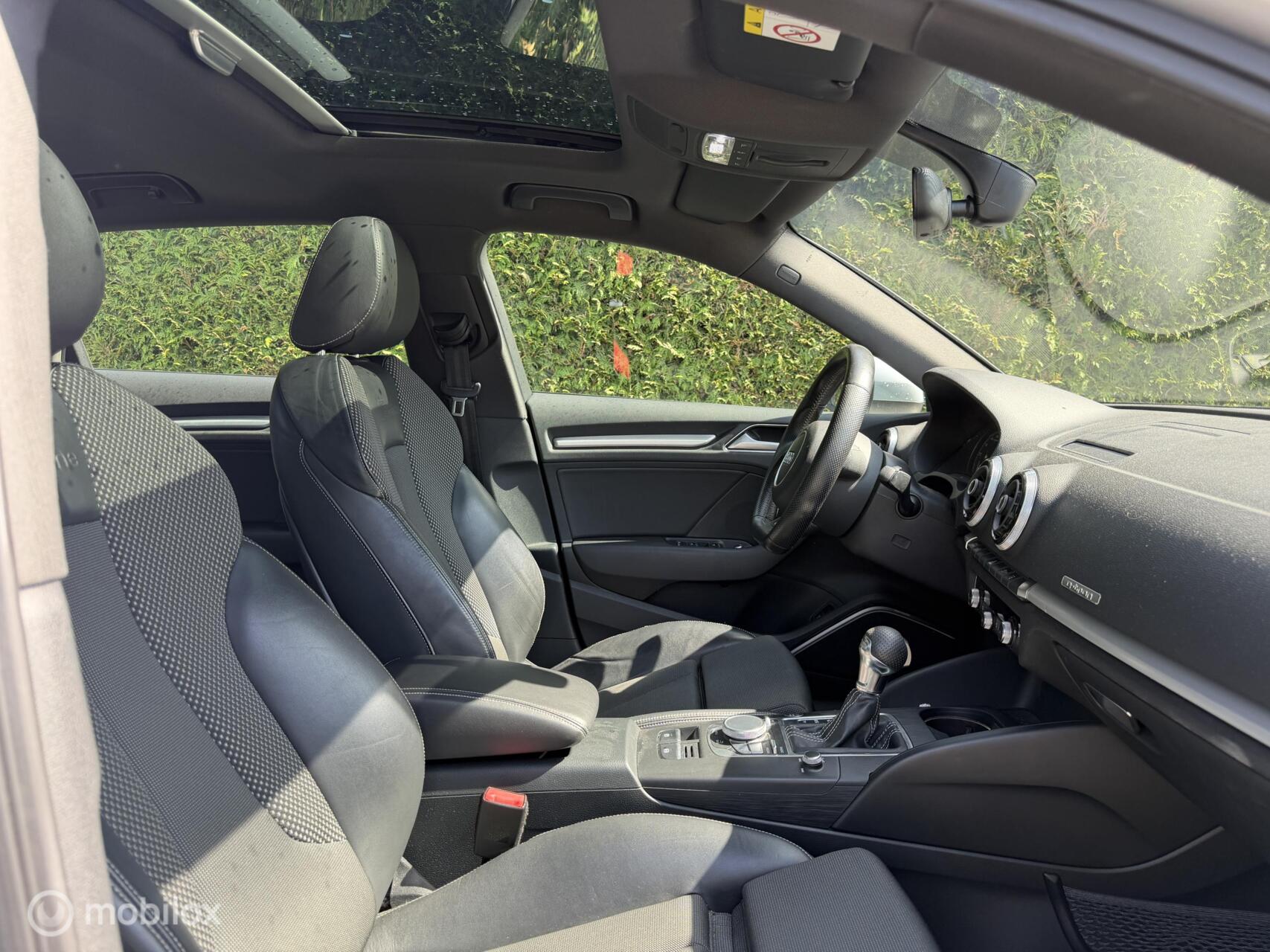 Foto van Audi A3 Sportback E-tron