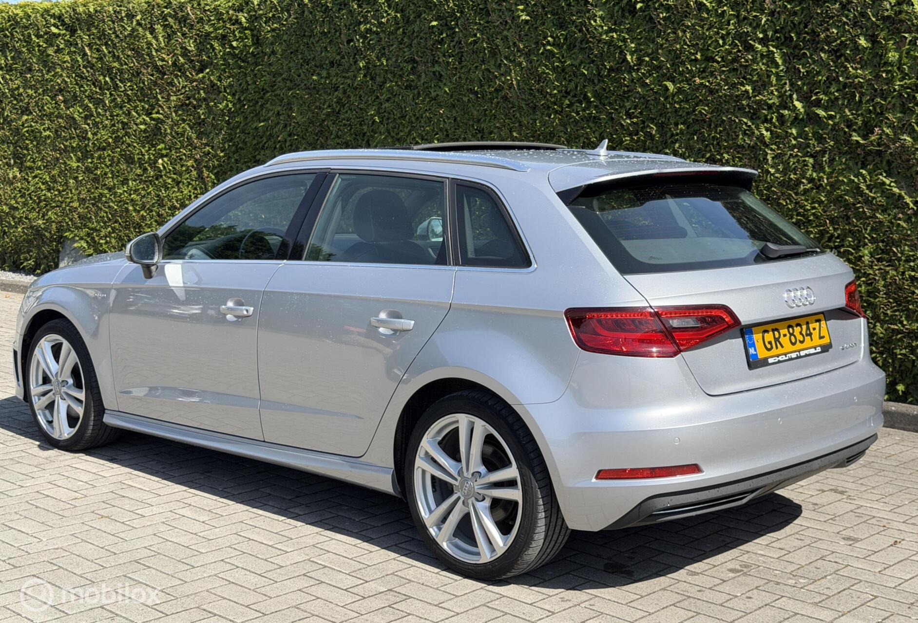 Foto van Audi A3 Sportback E-tron