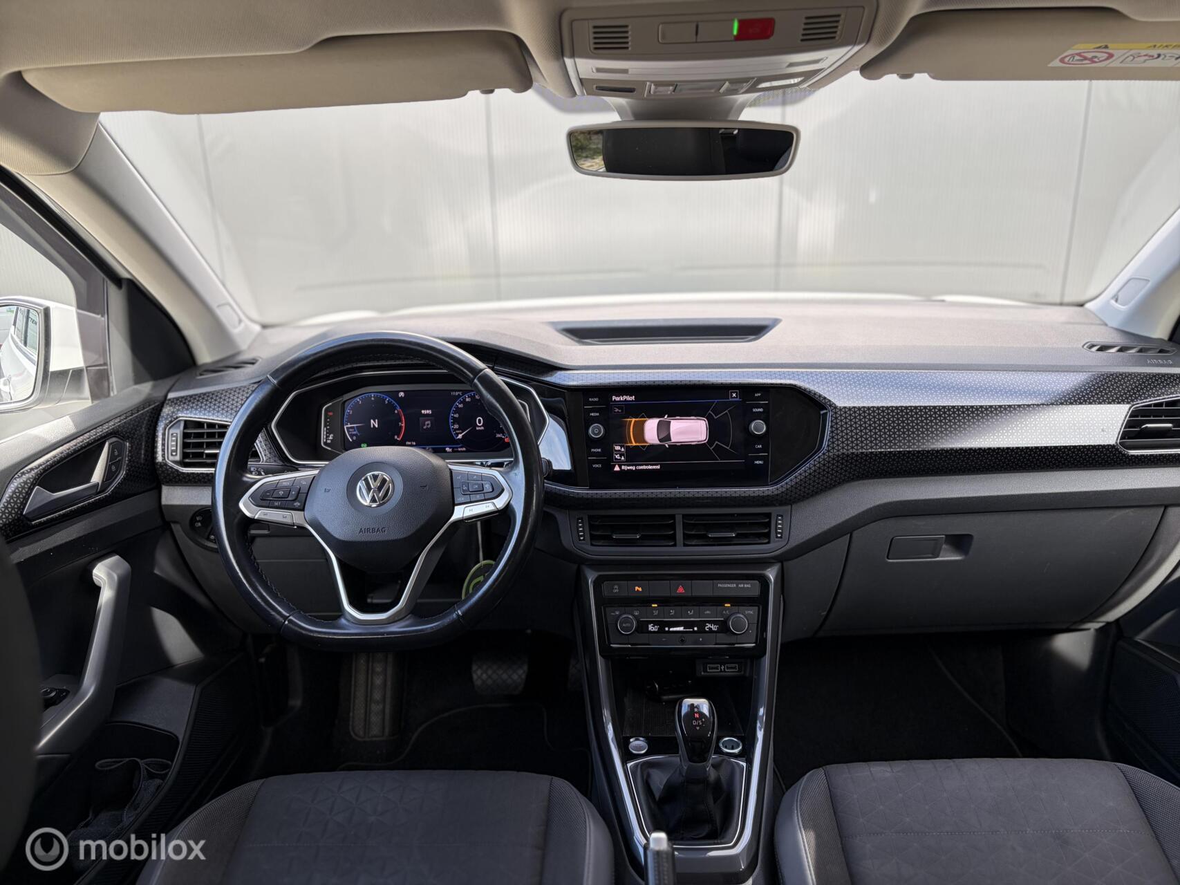 Foto van Volkswagen T-cross